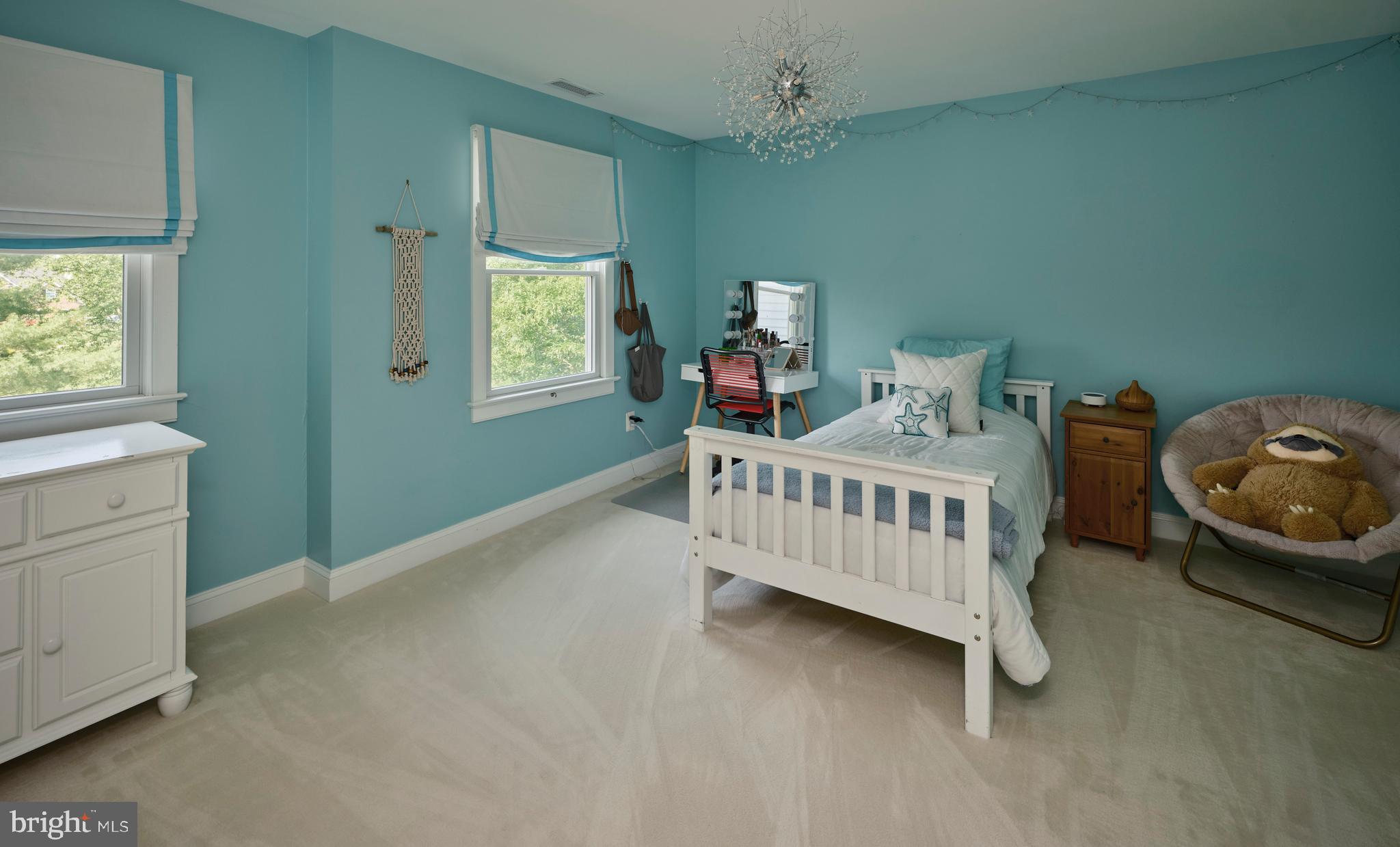 FOX HUNT ESTS - Residential