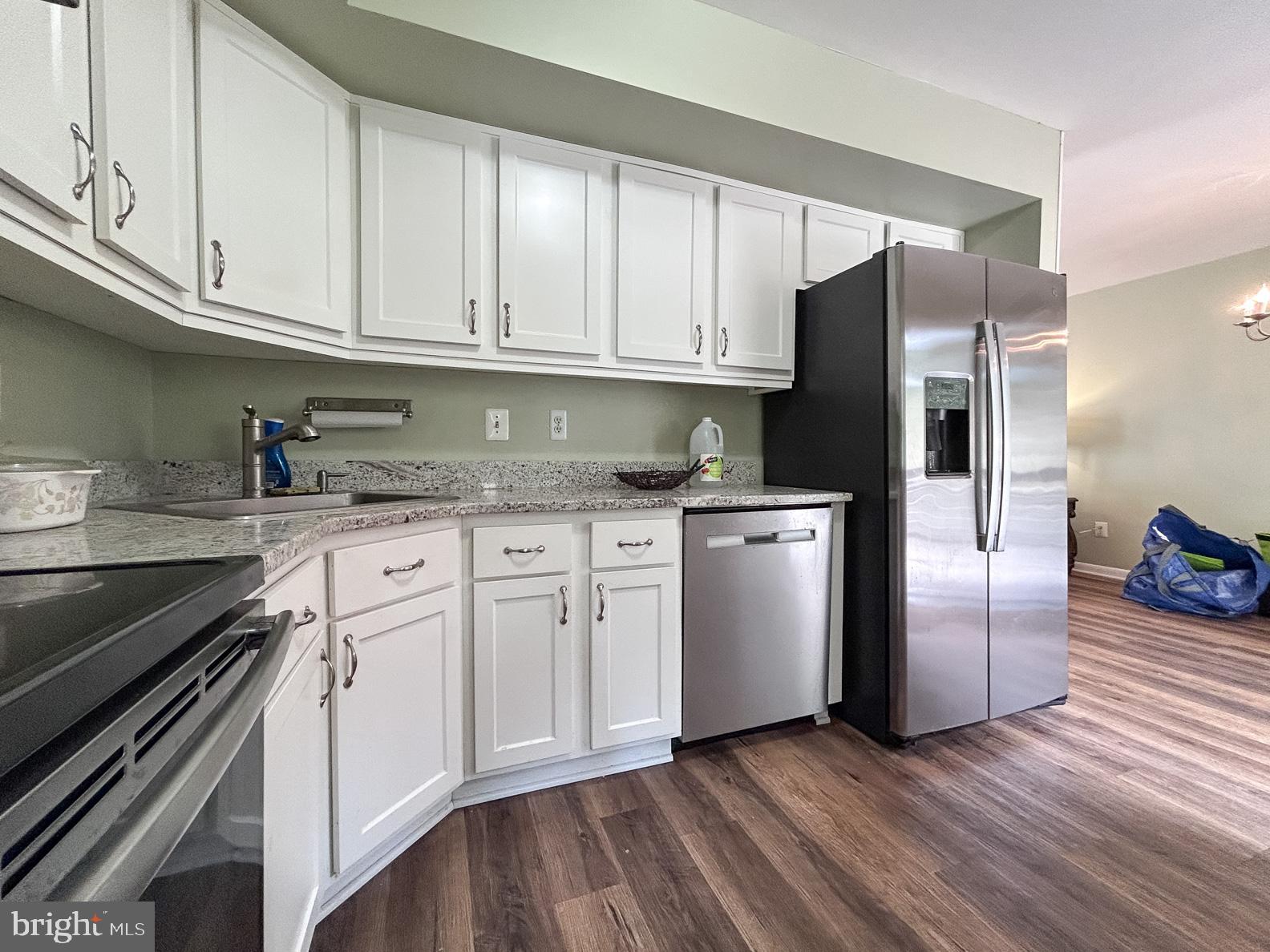 SUMMIT RIDGE - Residential