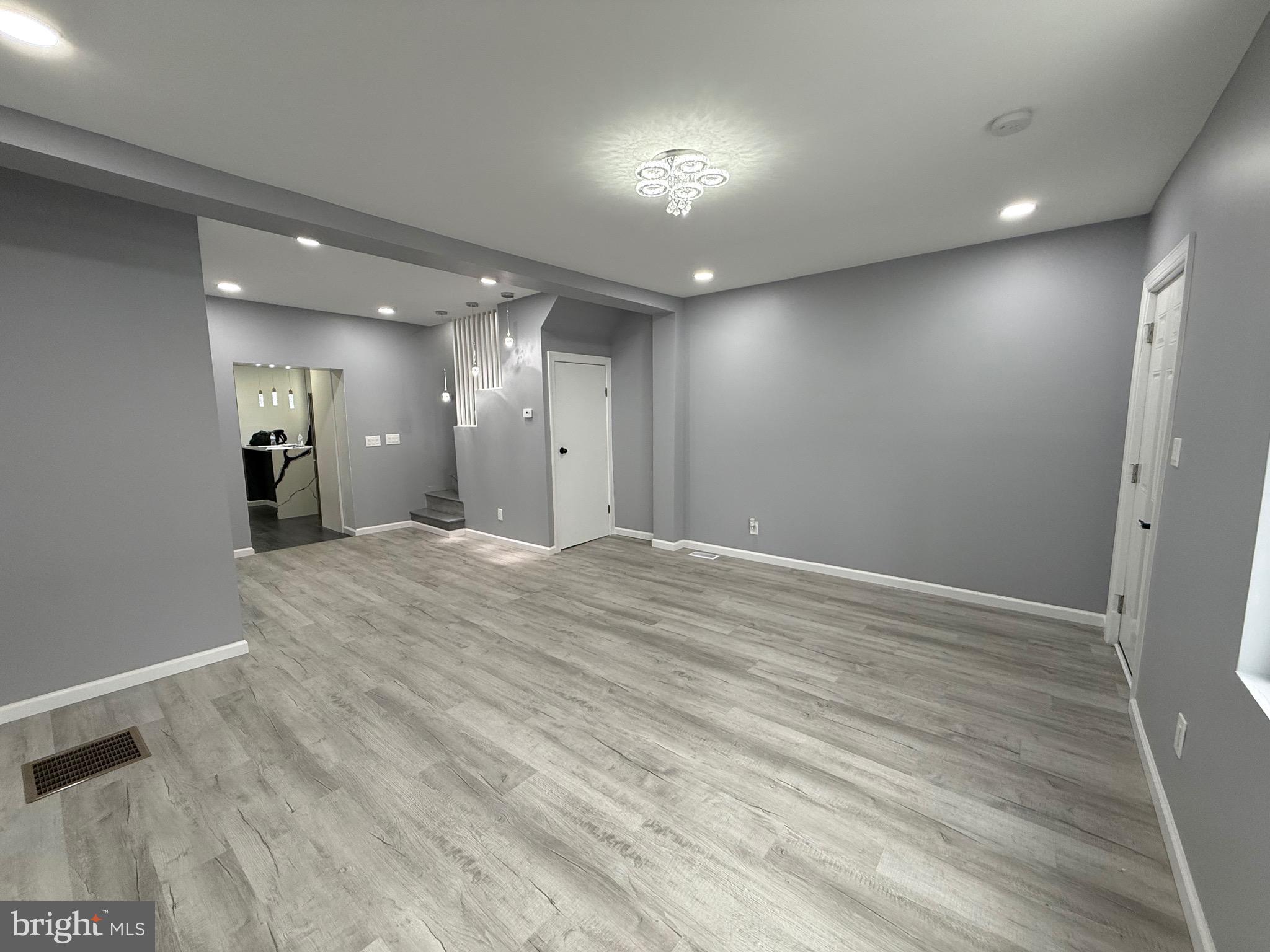331 SPRING GARDEN STREET