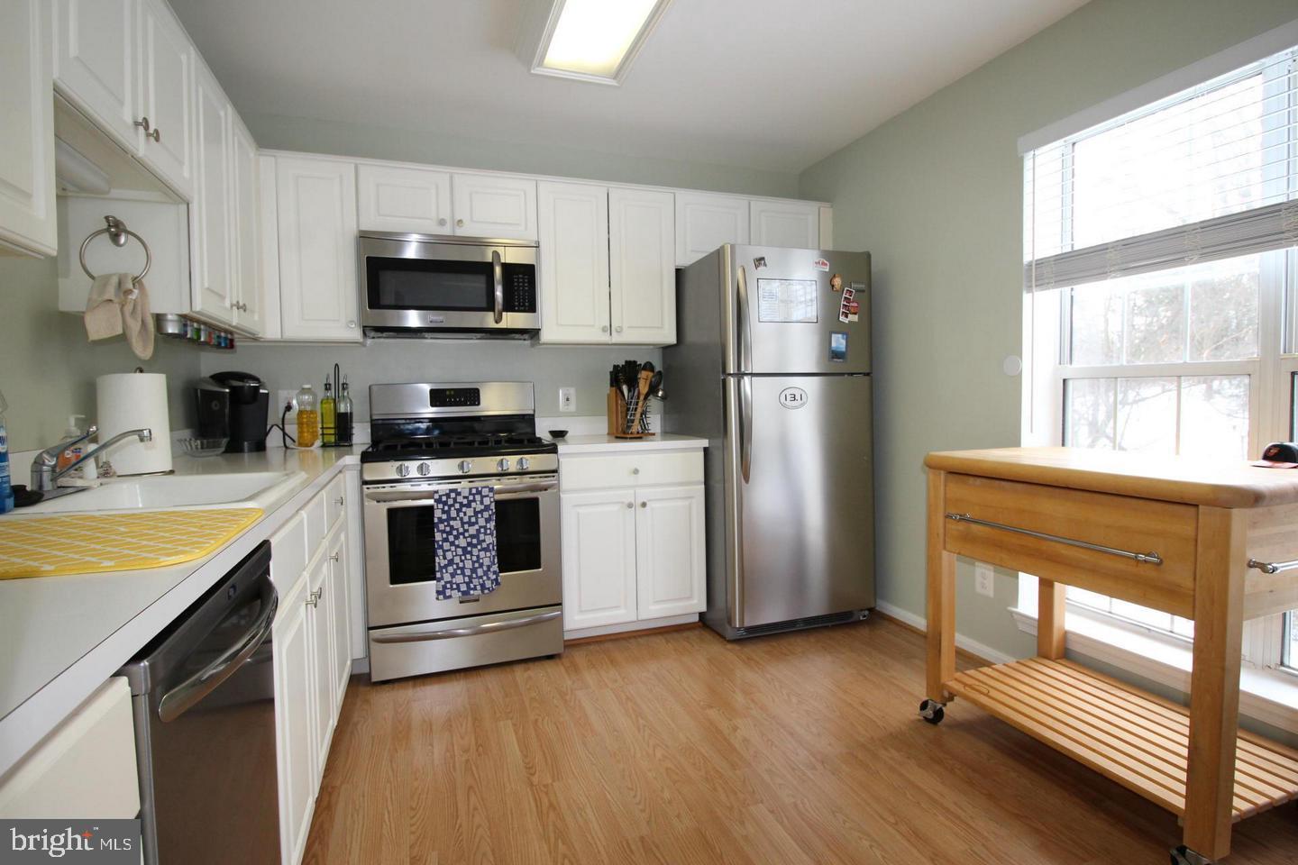 CHATHAM GREEN CONDOMINIUM - Residential Lease