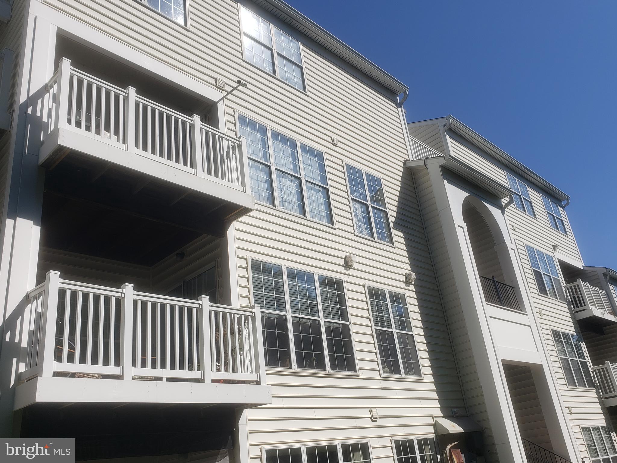 CHATHAM GREEN CONDOMINIUM - Residential Lease