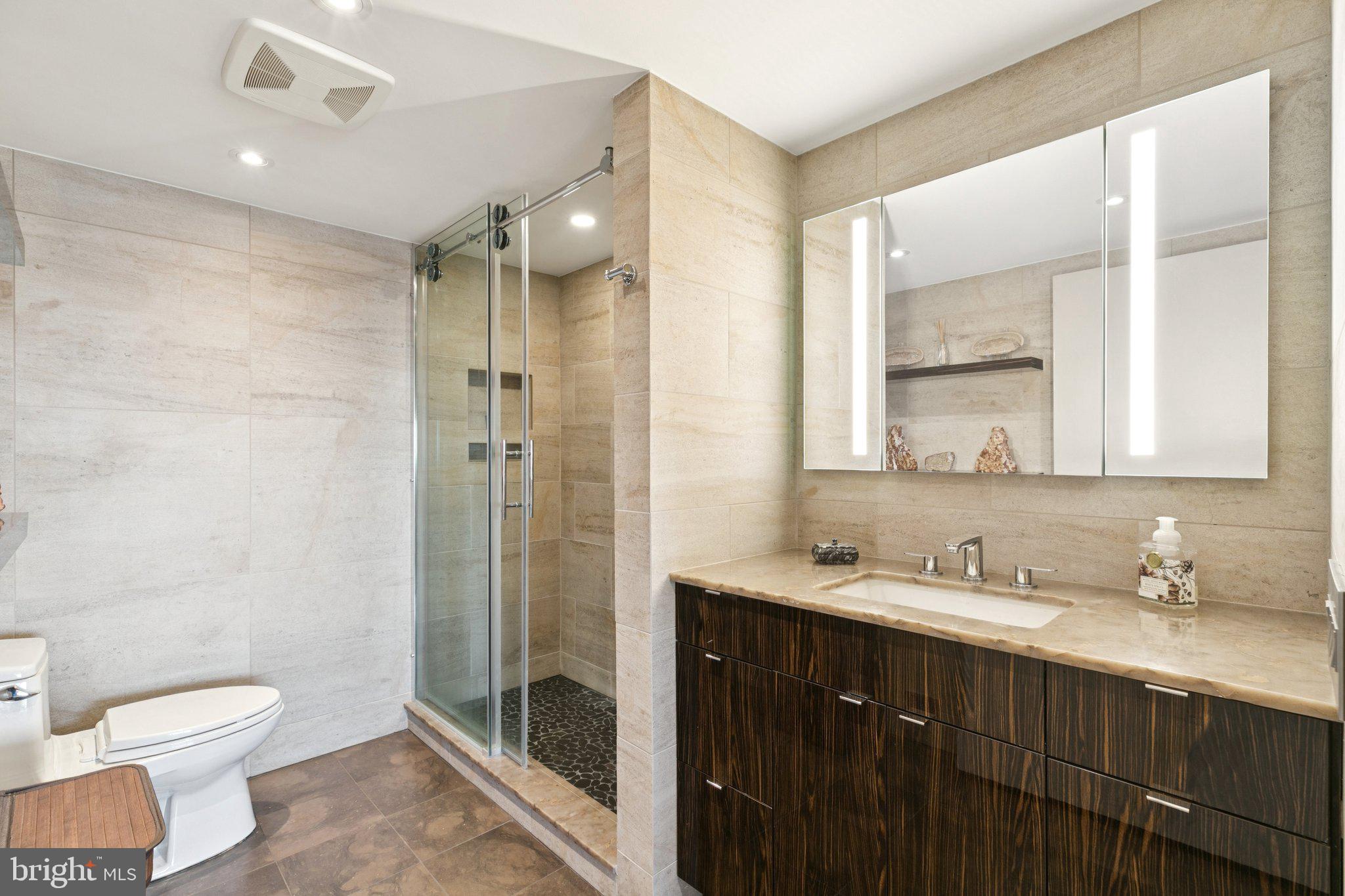 WASHINGTON SQ WEST - Residential