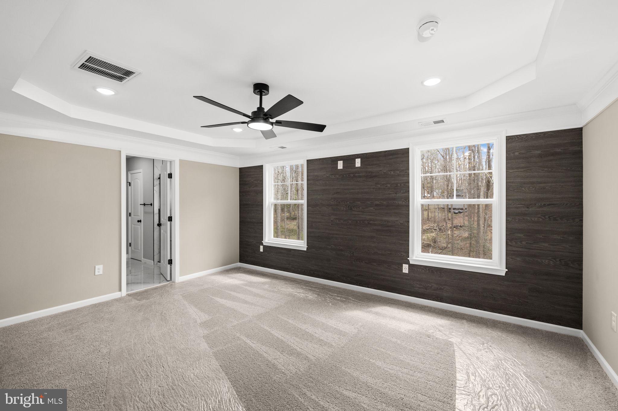 LAKE WILDERNESS - Residential