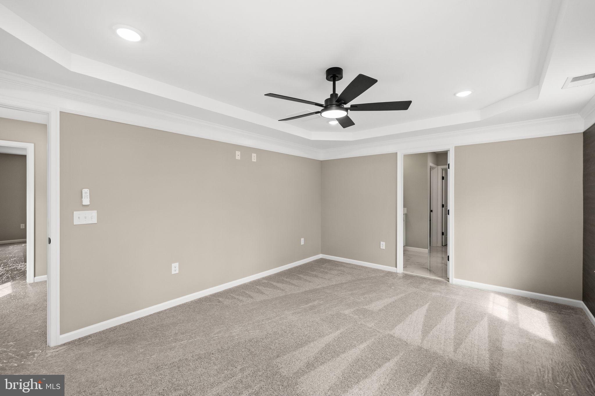 LAKE WILDERNESS - Residential