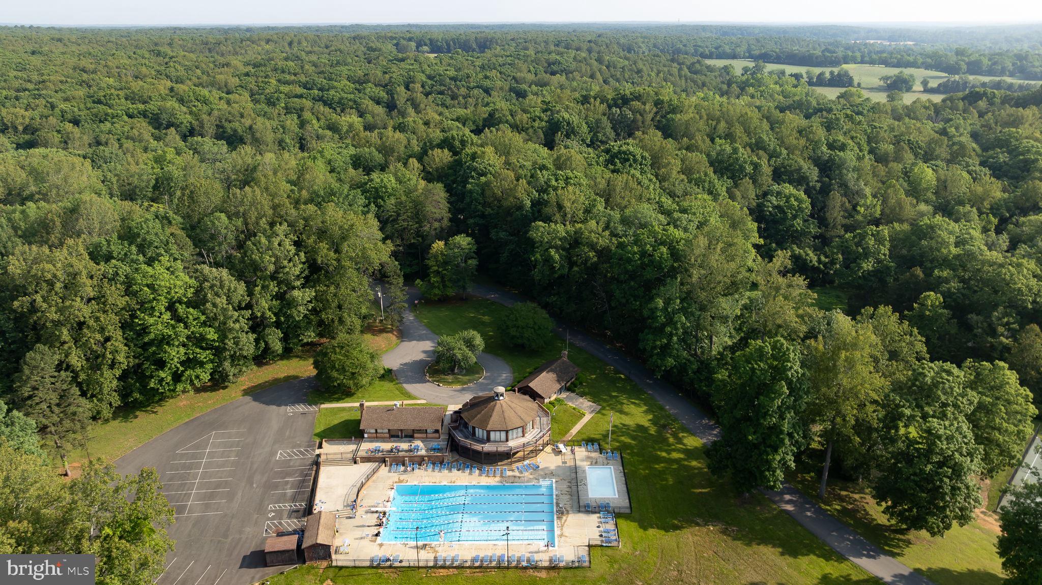 LAKE WILDERNESS - Residential