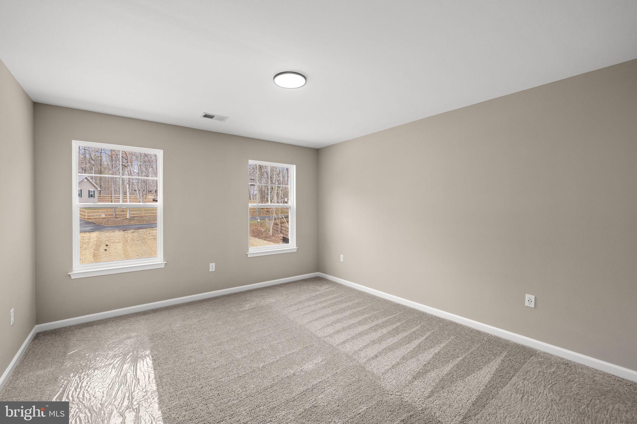 LAKE WILDERNESS - Residential