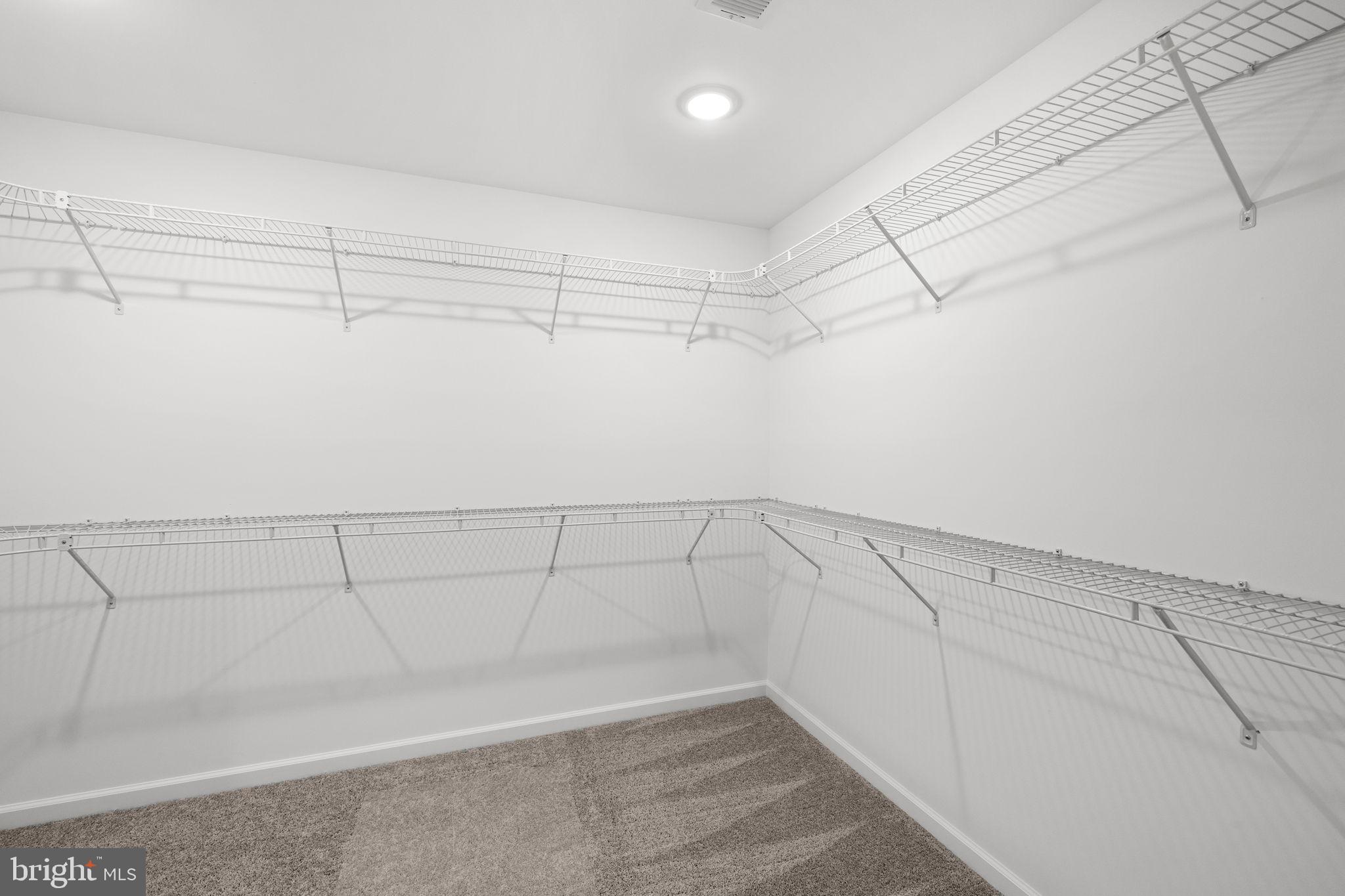 LAKE WILDERNESS - Residential