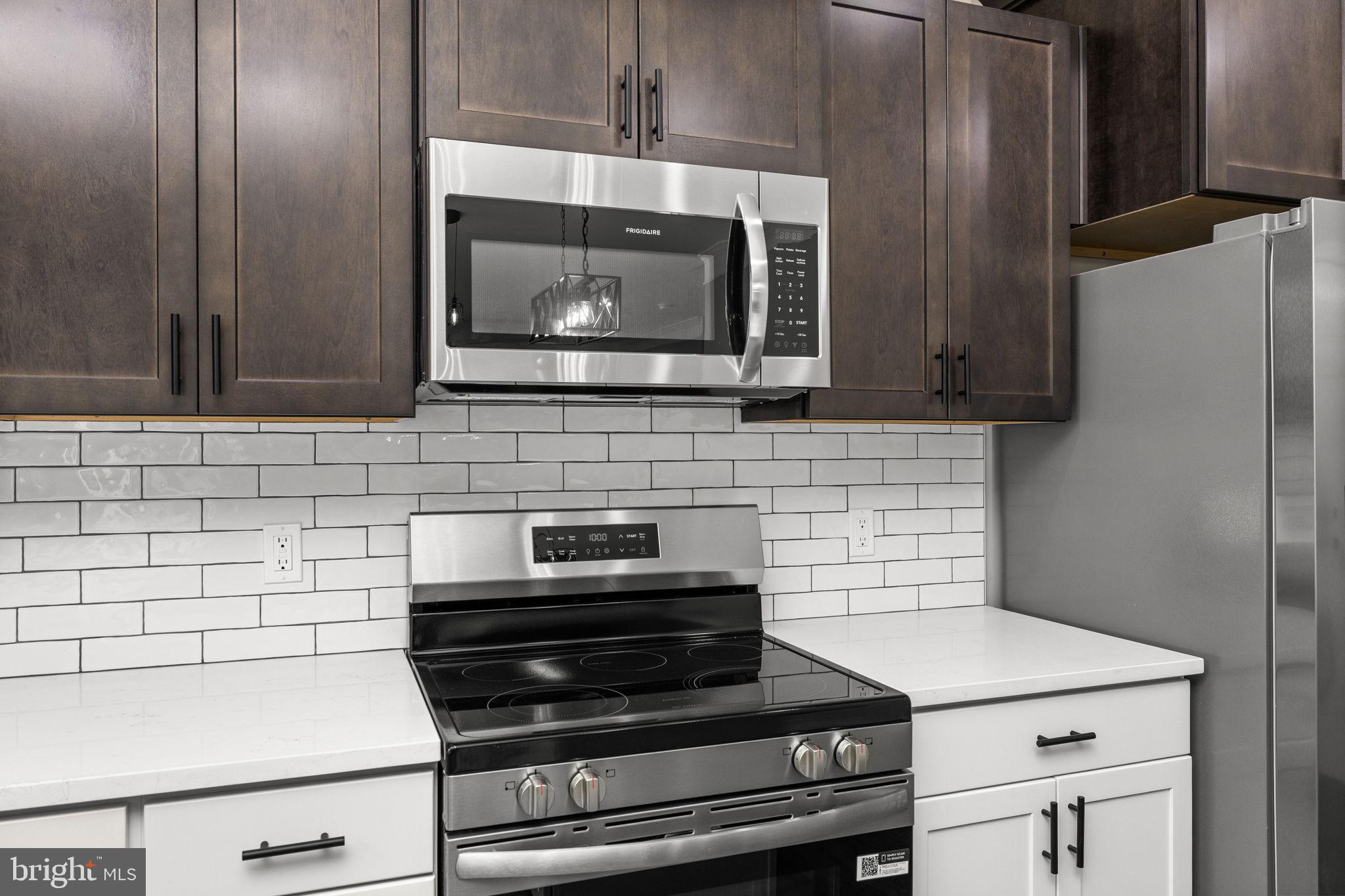 LAKE WILDERNESS - Residential