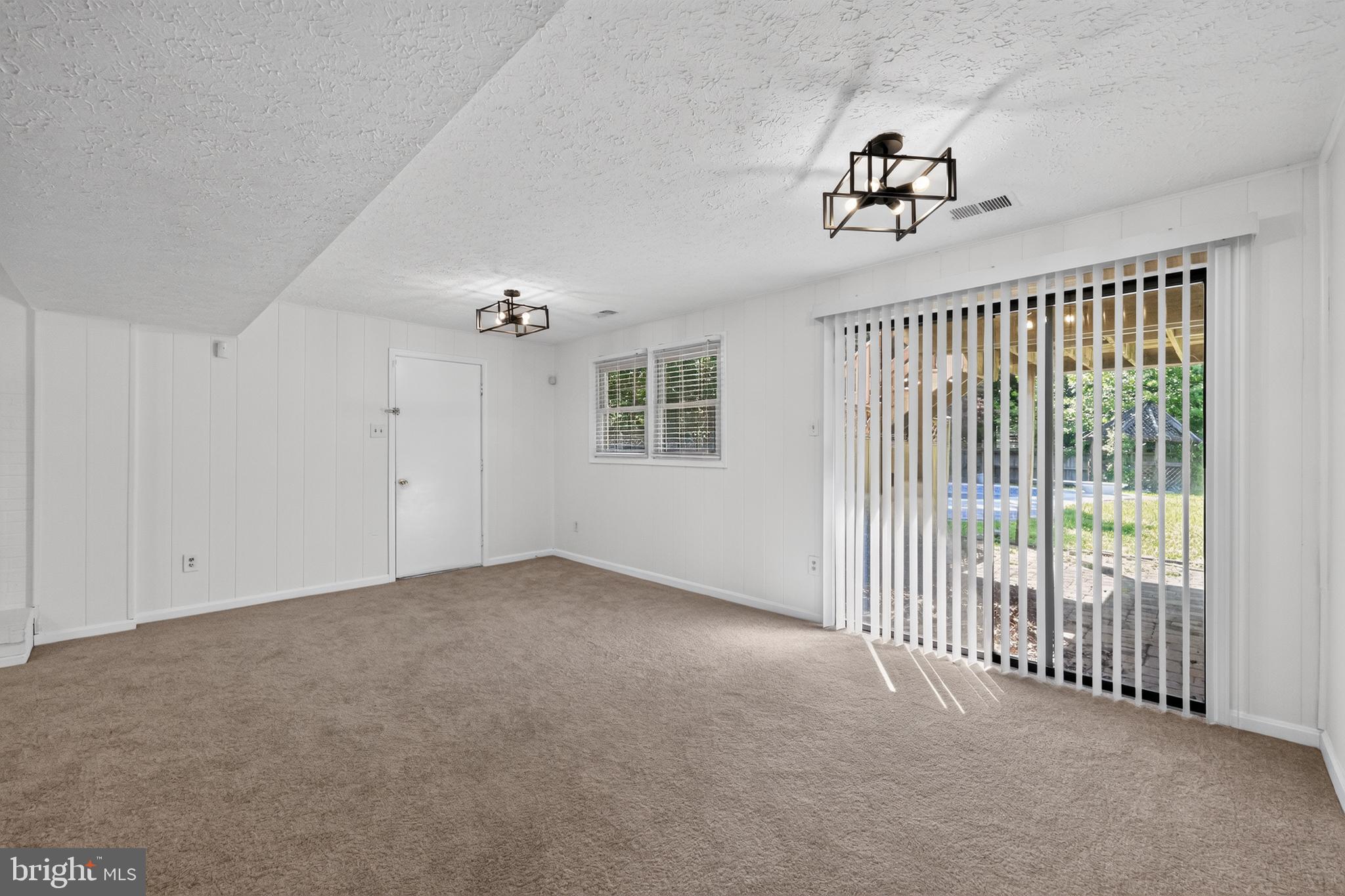 2861 RIDGE ROAD