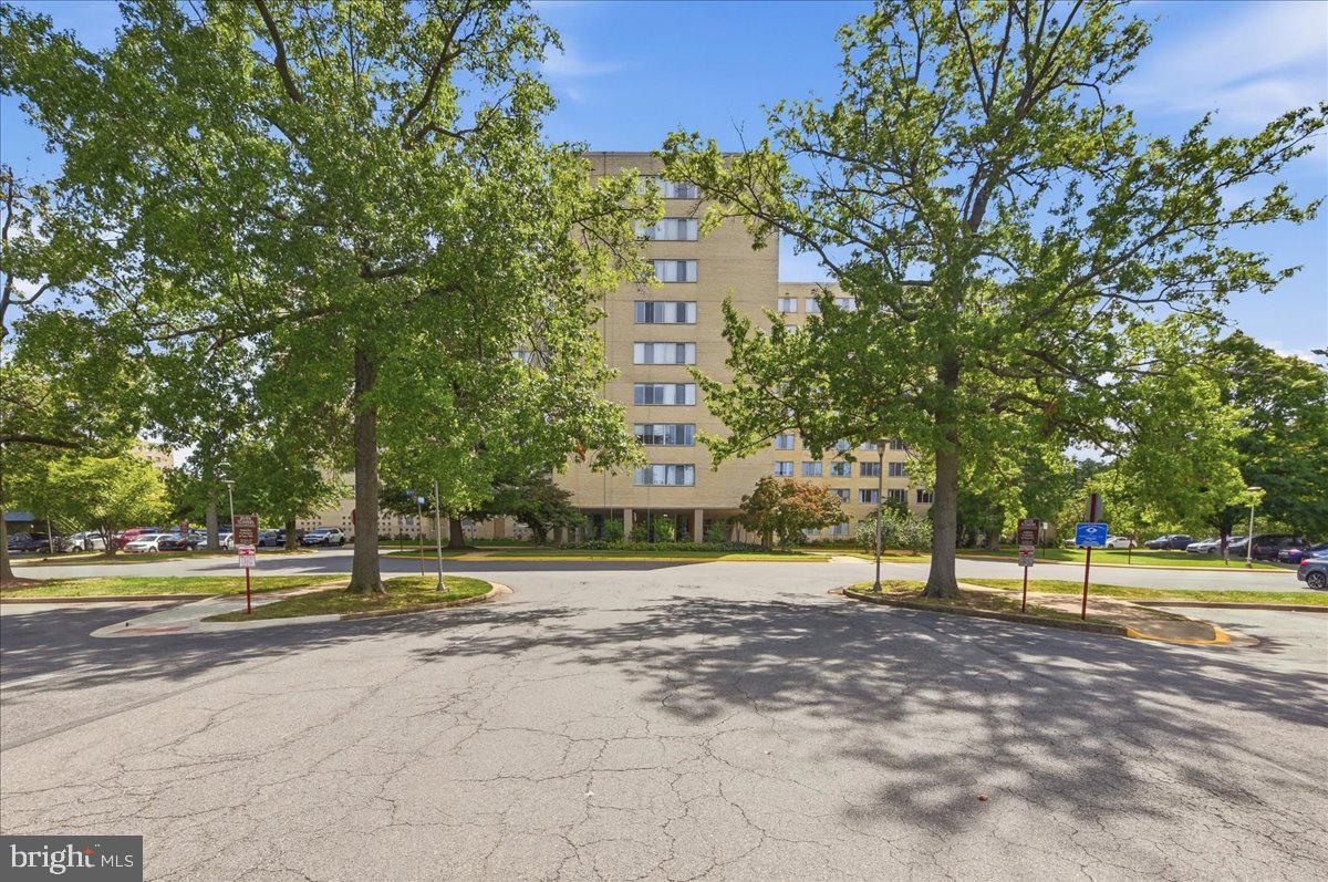 6641 WAKEFIELD DRIVE 808