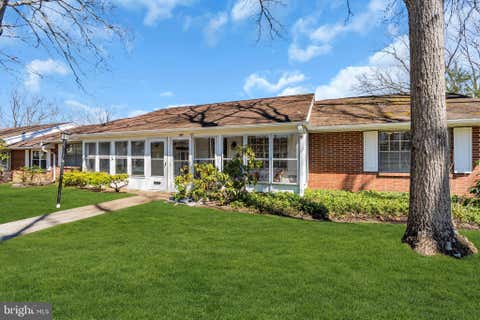 Condo For Sale - 62 Buckingham Drive #F<br/> LAKEWOOD, NJ 08701