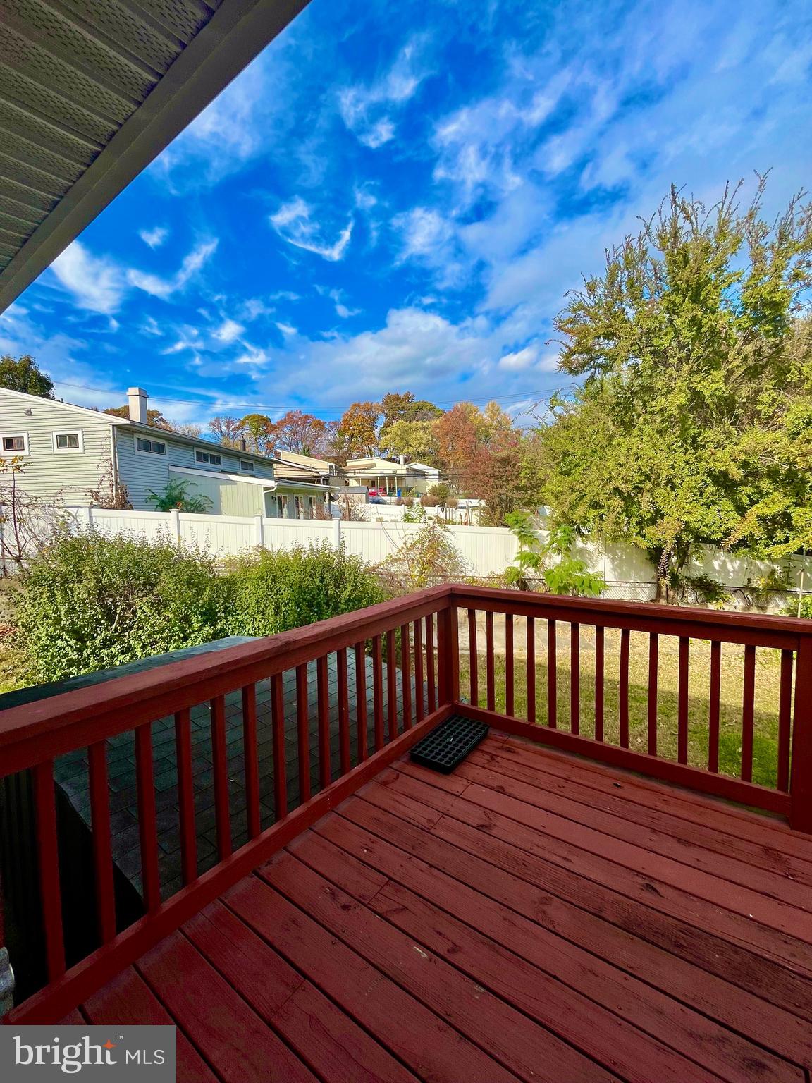 FERNDALE - Residential Lease