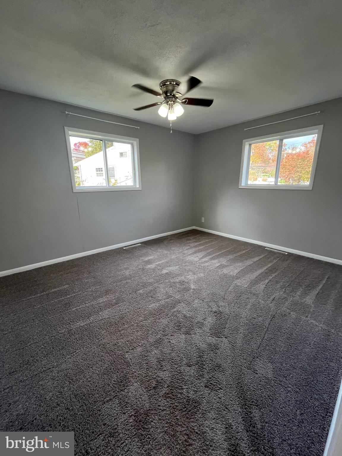 FERNDALE - Residential Lease