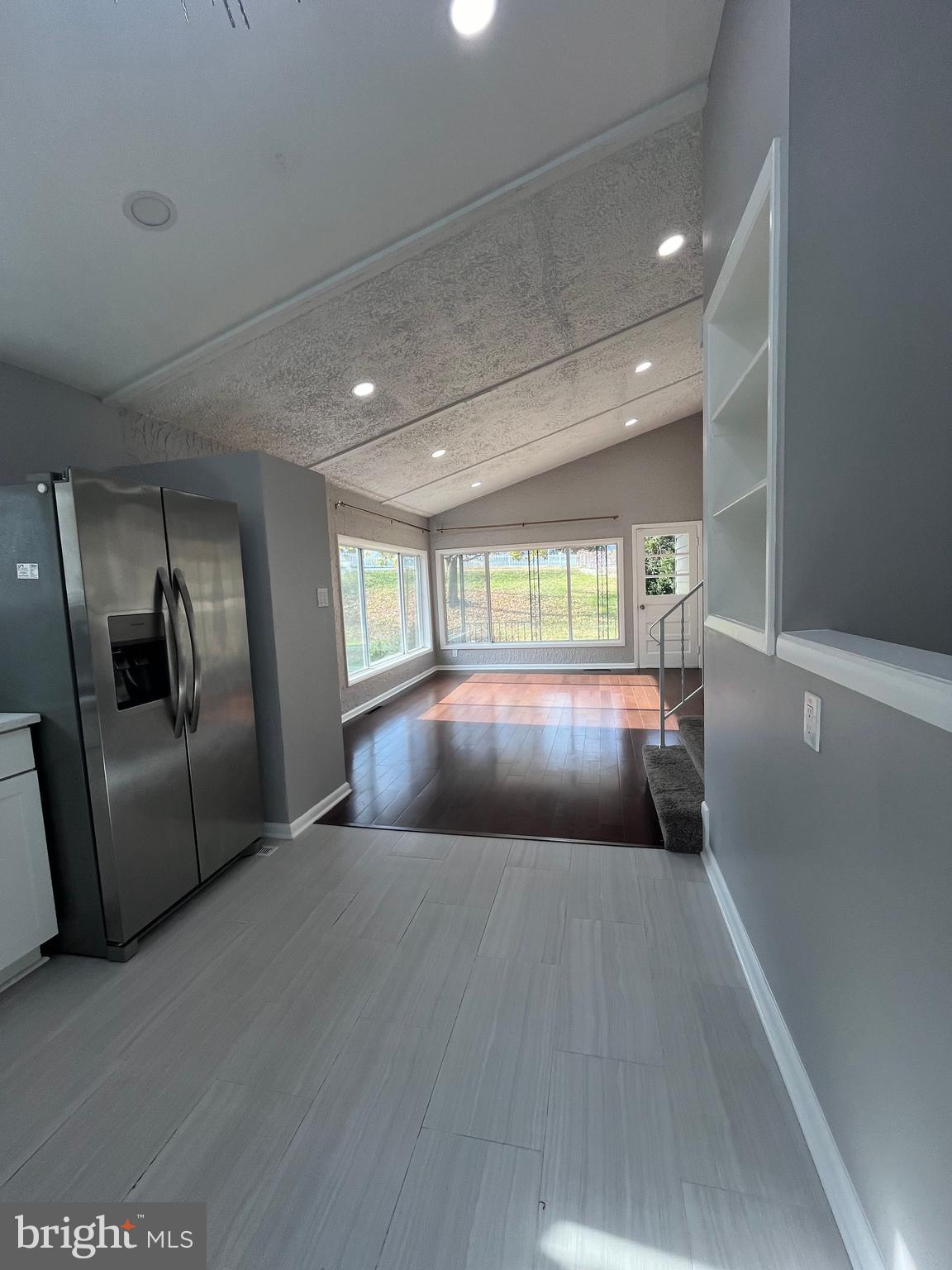 FERNDALE - Residential Lease