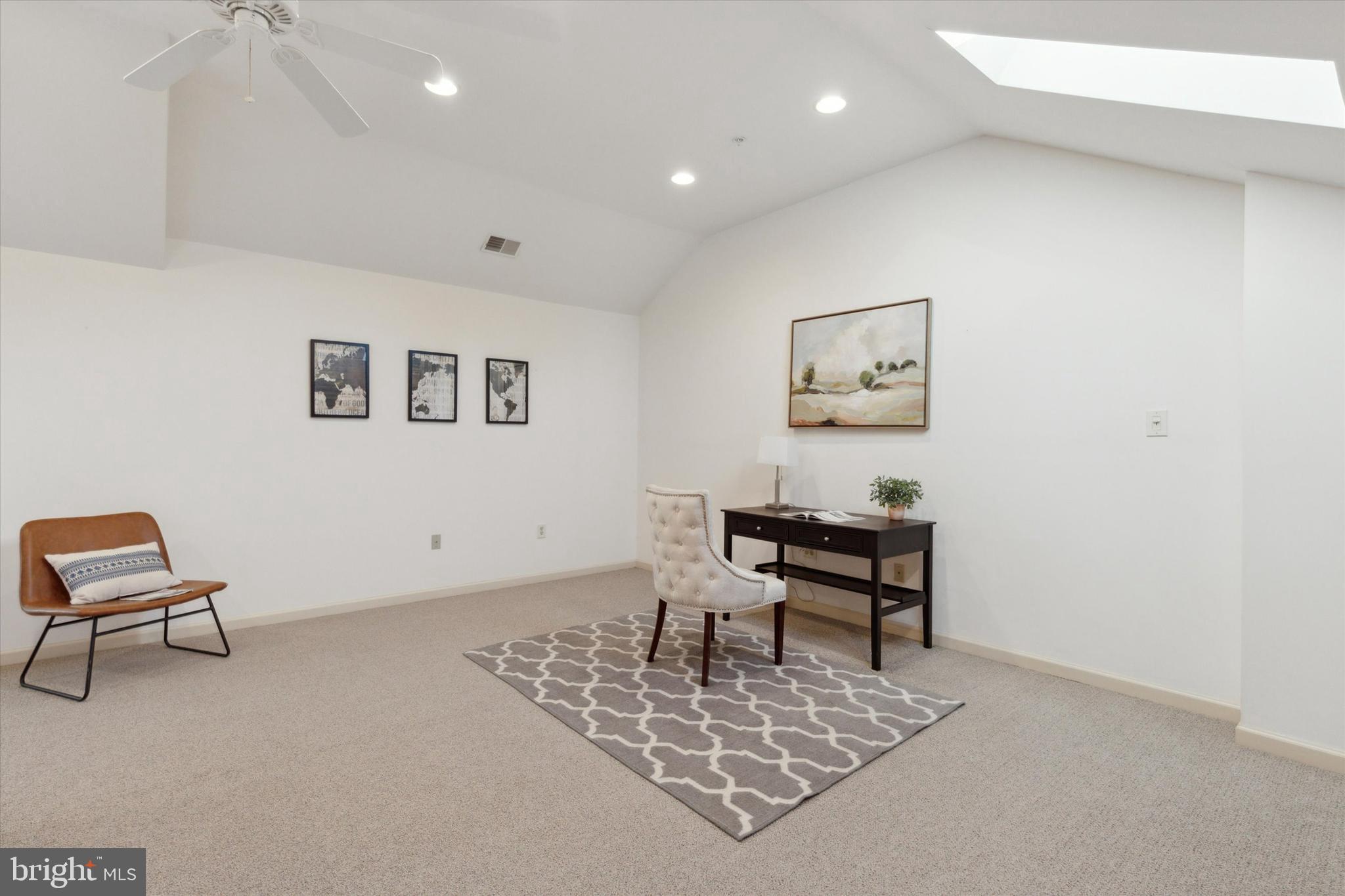 CENTER POINT FARM - Residential