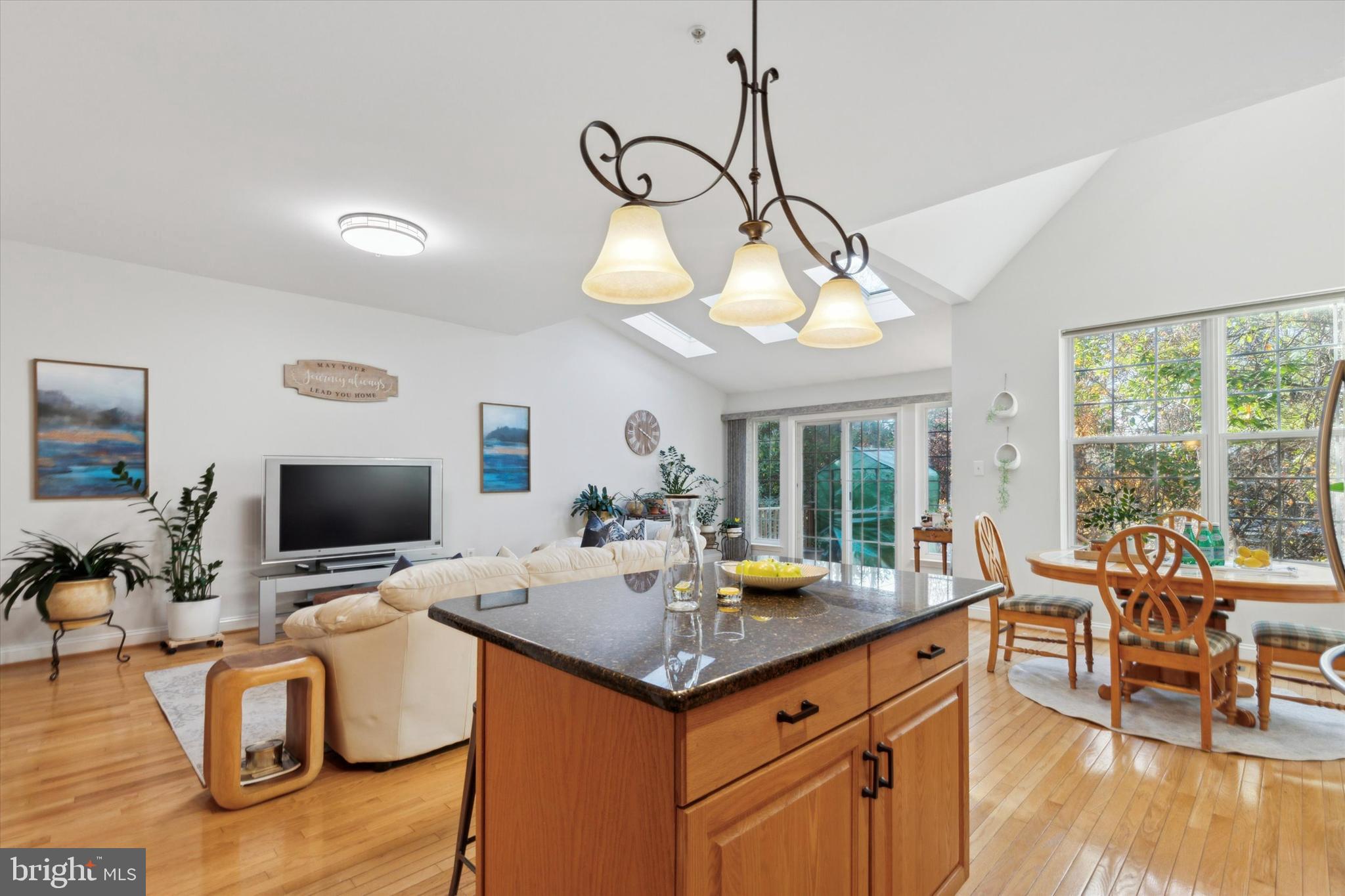 CENTER POINT FARM - Residential