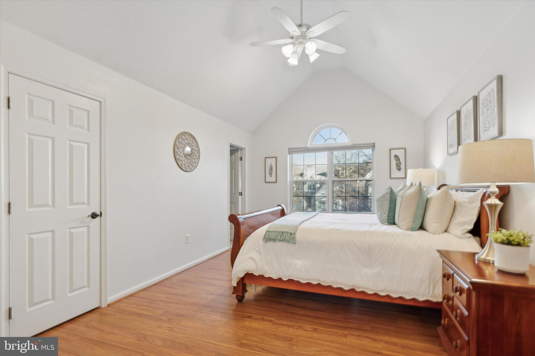 CENTER POINT FARM - Residential