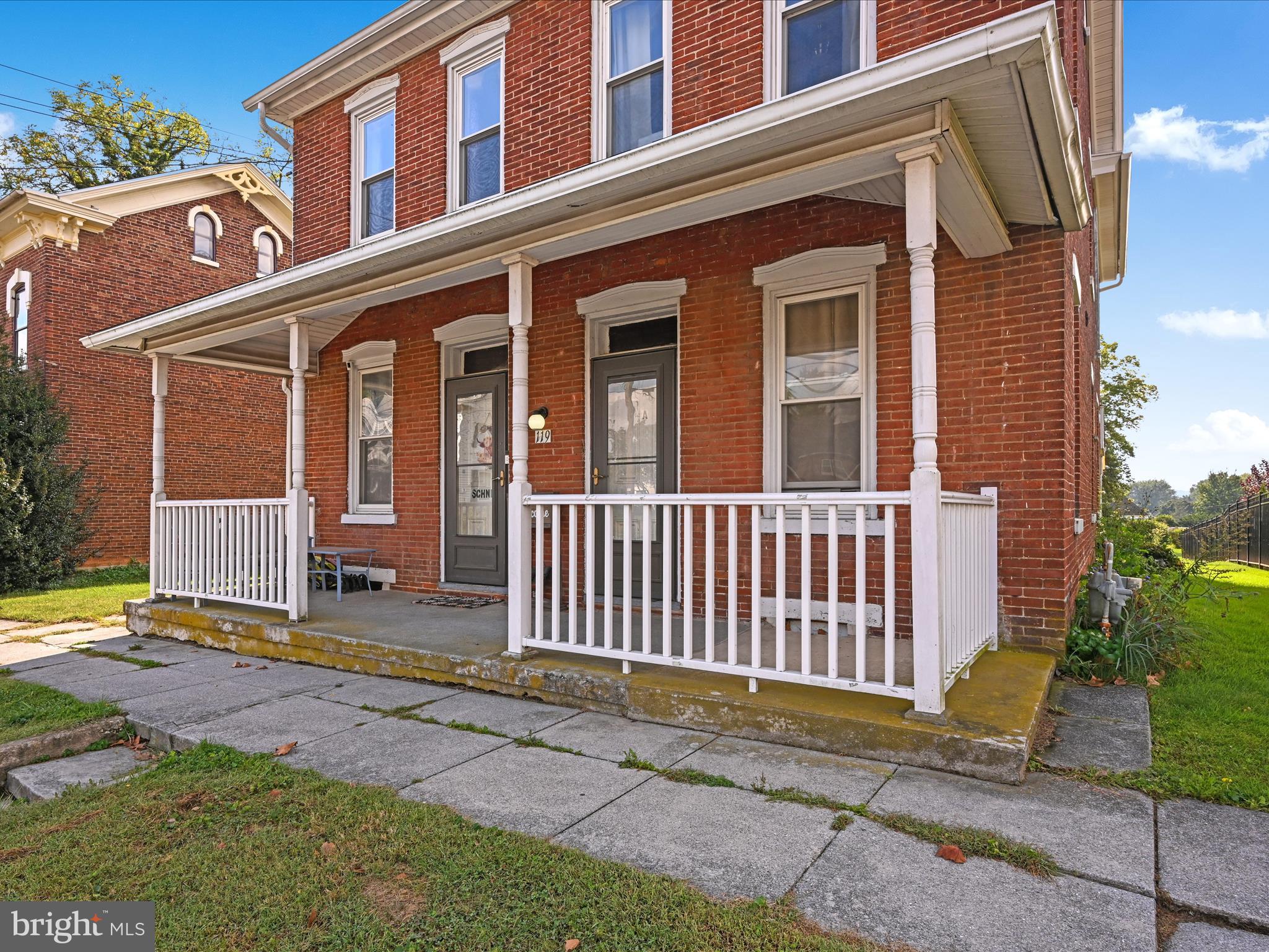 119 S RIVER STREET