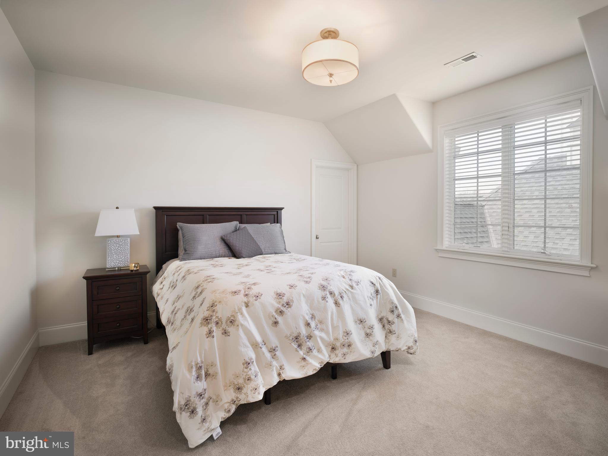 HAVERFORD RESERVE - Residential