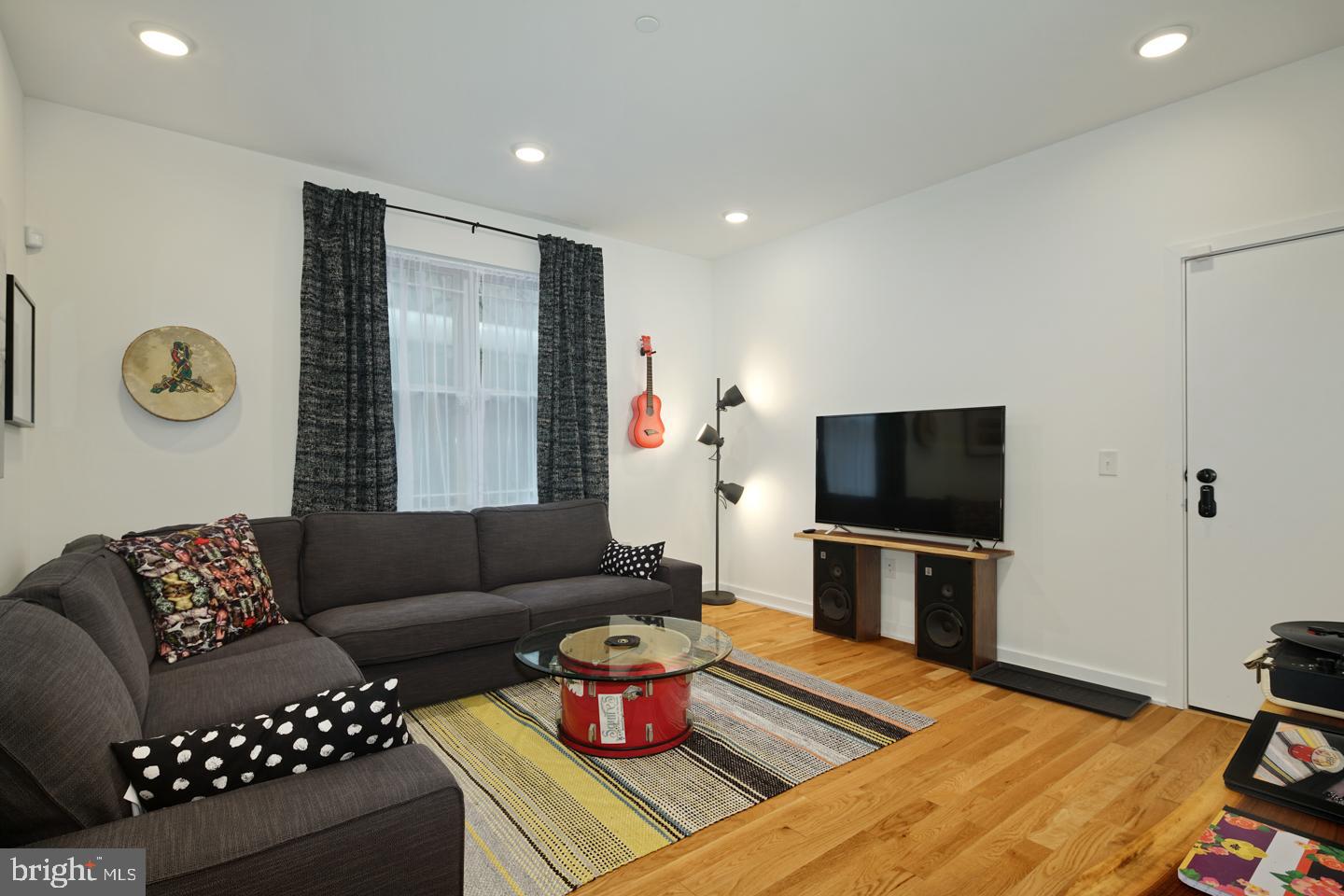 FISHTOWN - Residential Lease