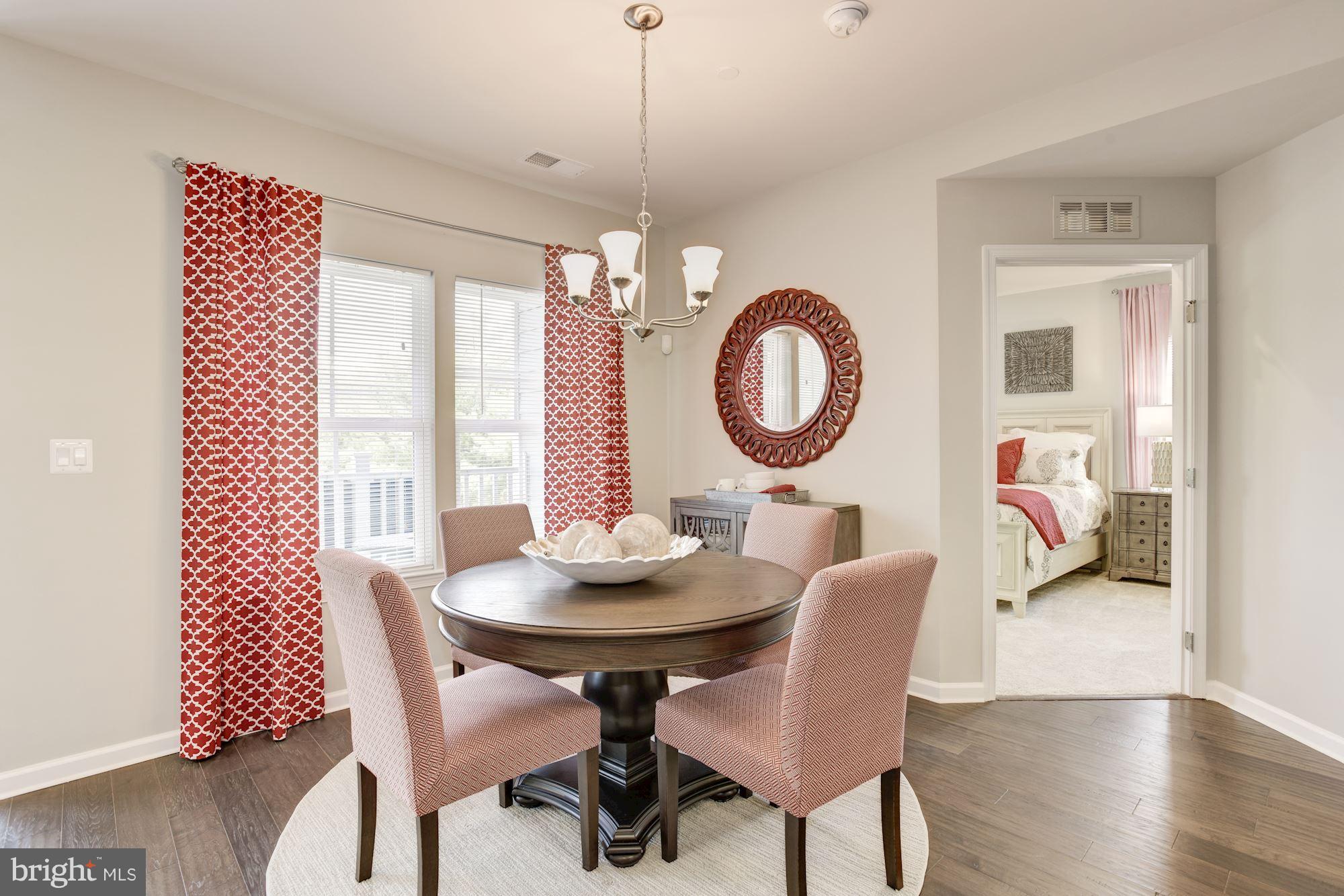 LAKE LINGANORE OAKDALE - Residential