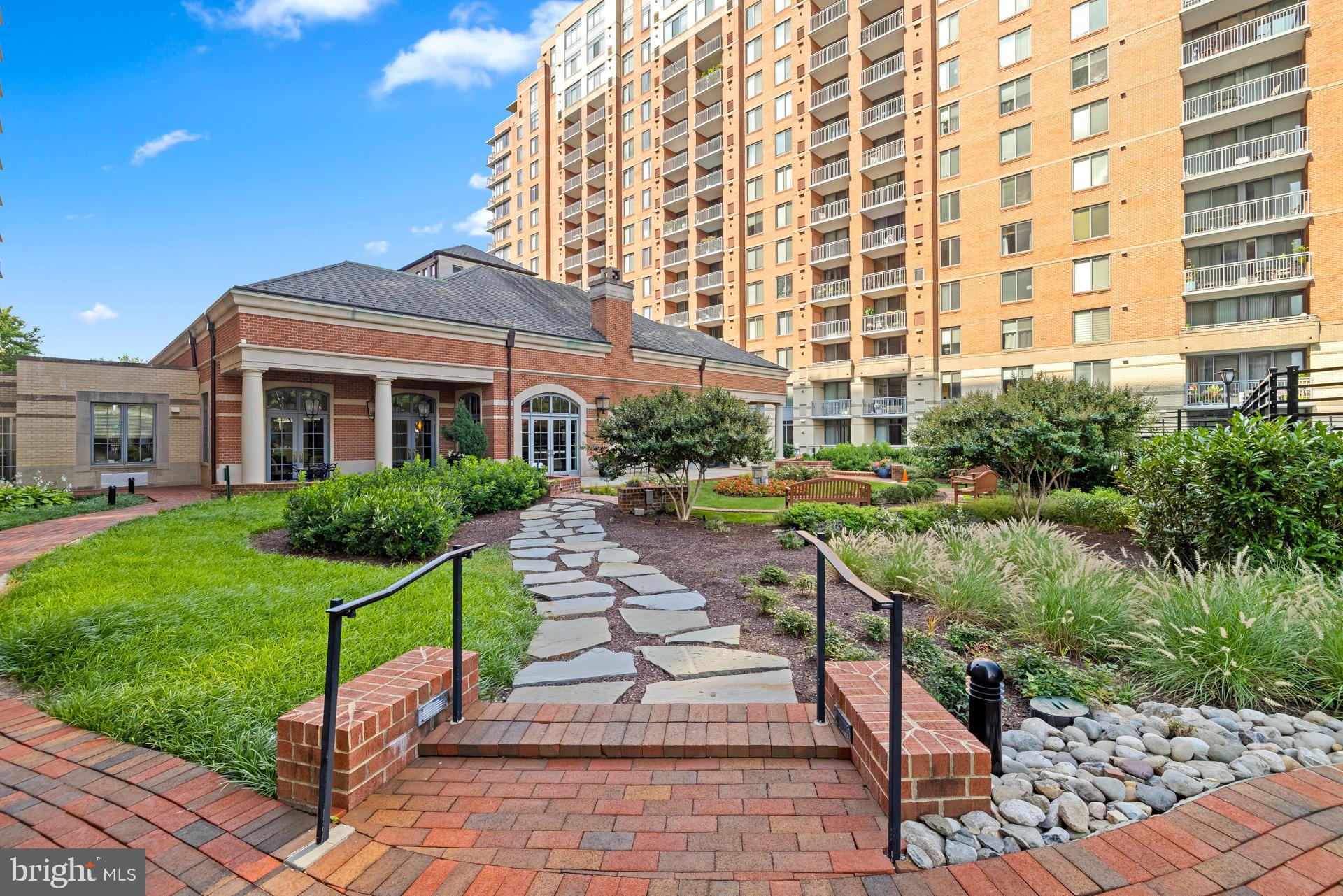 THE GALLERY - Residential