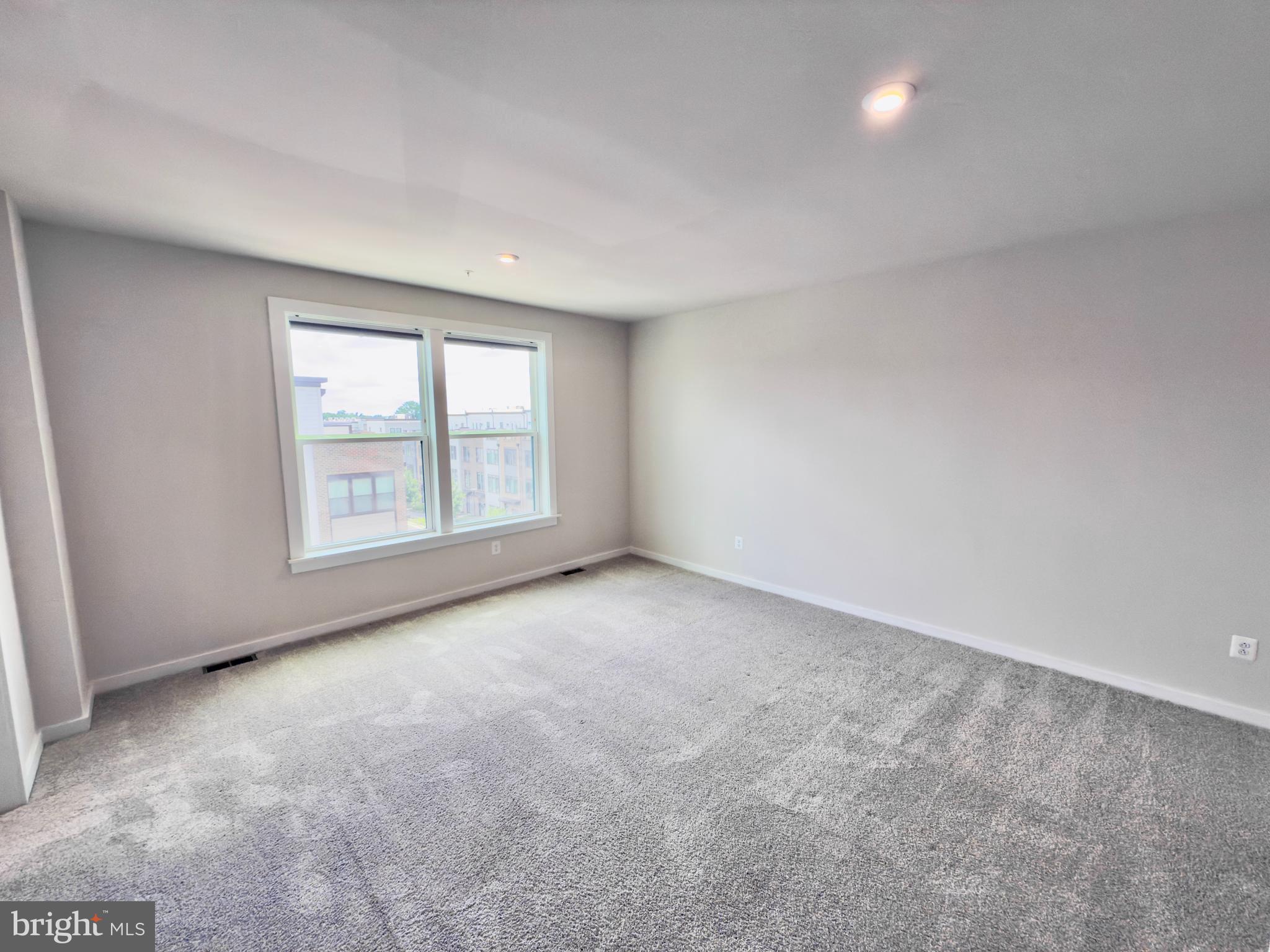 WESTSIDE AT SHADY GROVE METRO - Residential