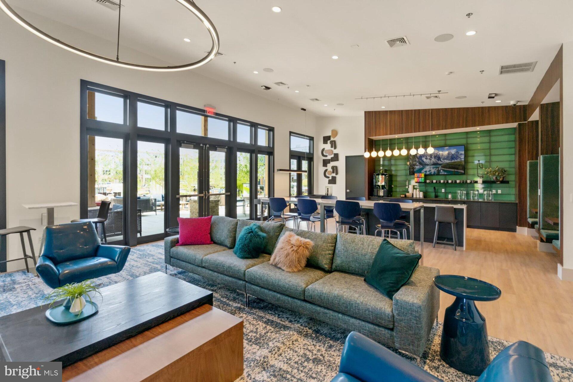 WESTSIDE AT SHADY GROVE METRO - Residential