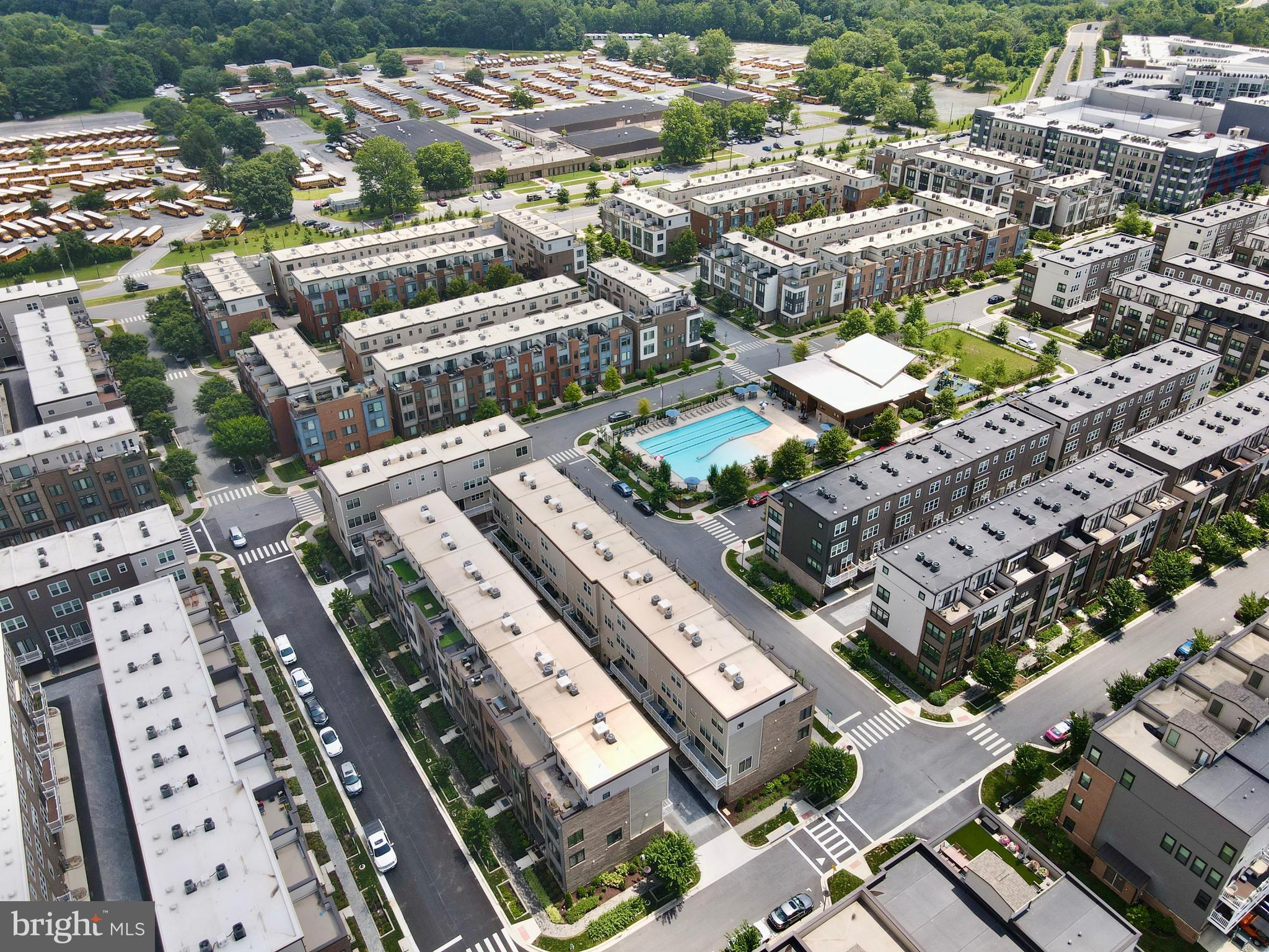 WESTSIDE AT SHADY GROVE METRO - Residential