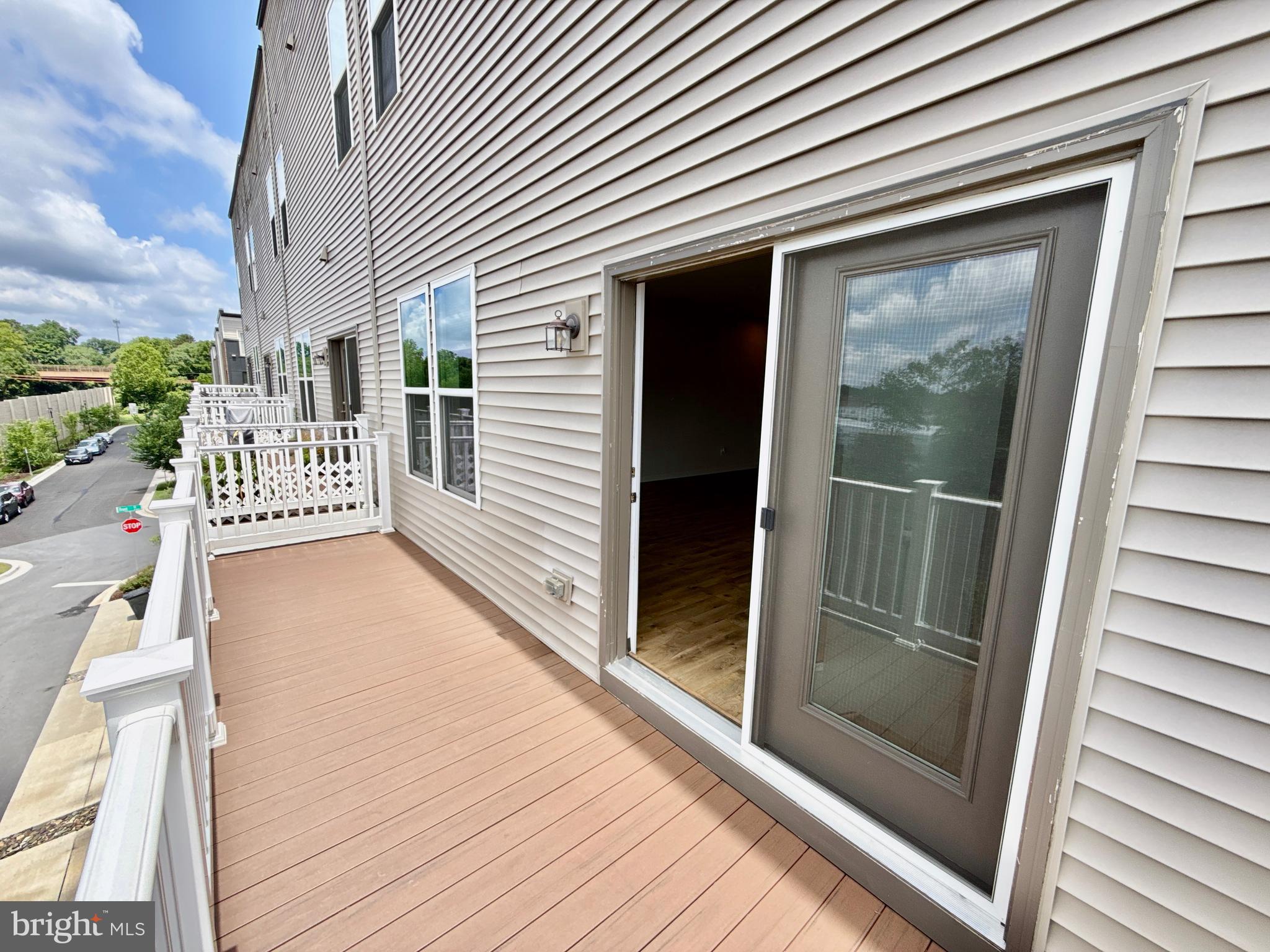 WESTSIDE AT SHADY GROVE METRO - Residential