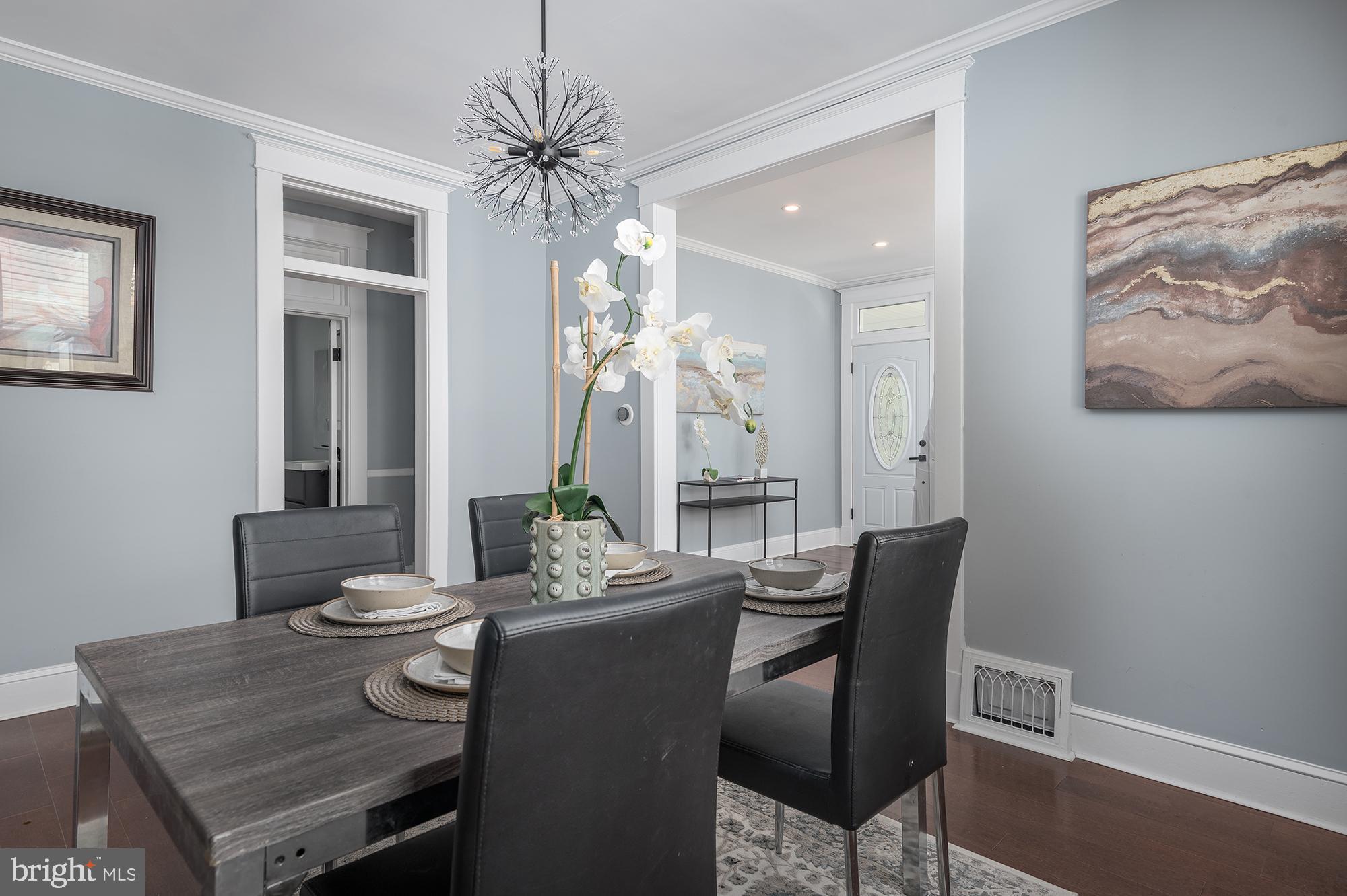 PARKVILLE - Residential