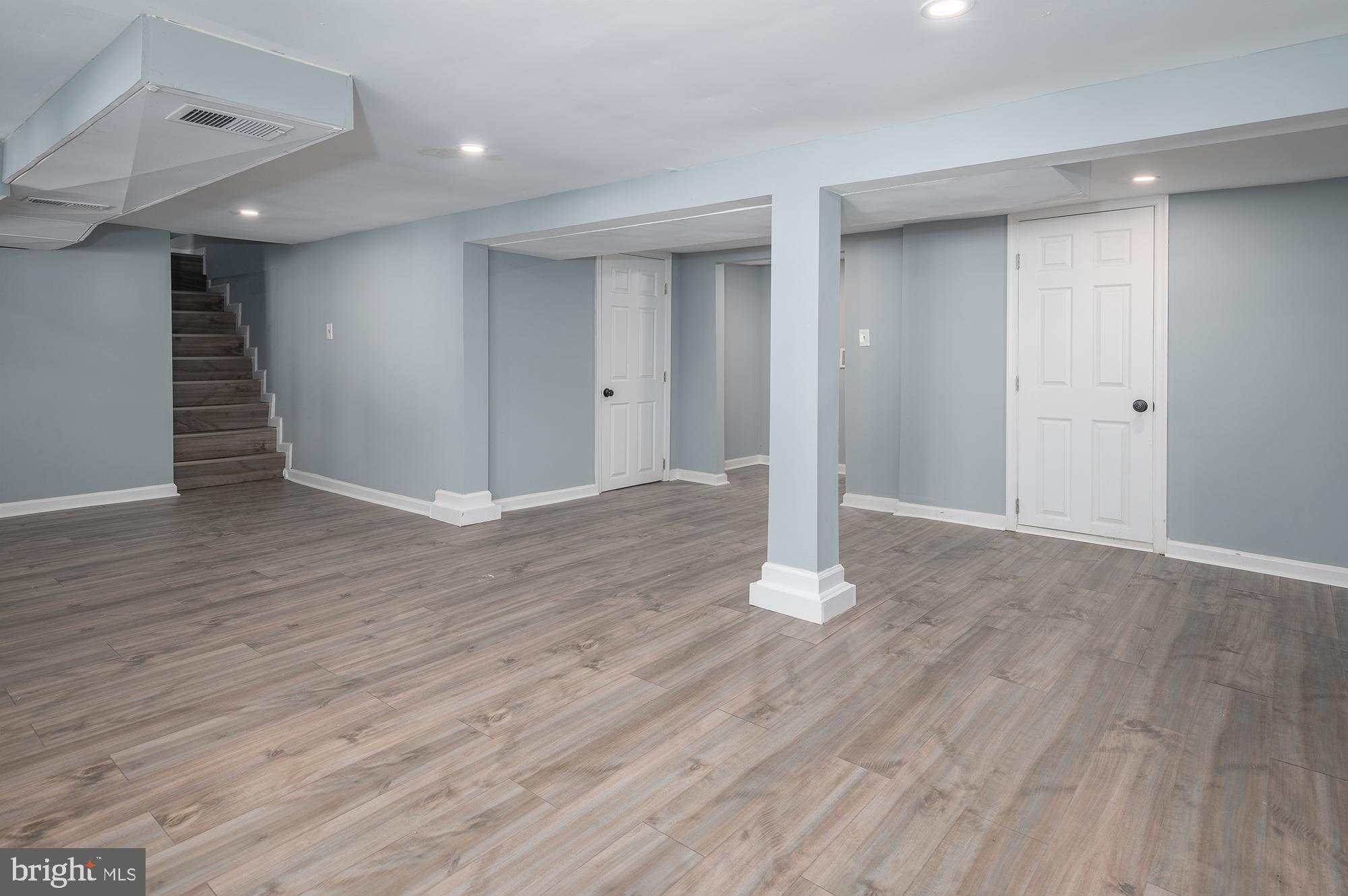 PARKVILLE - Residential