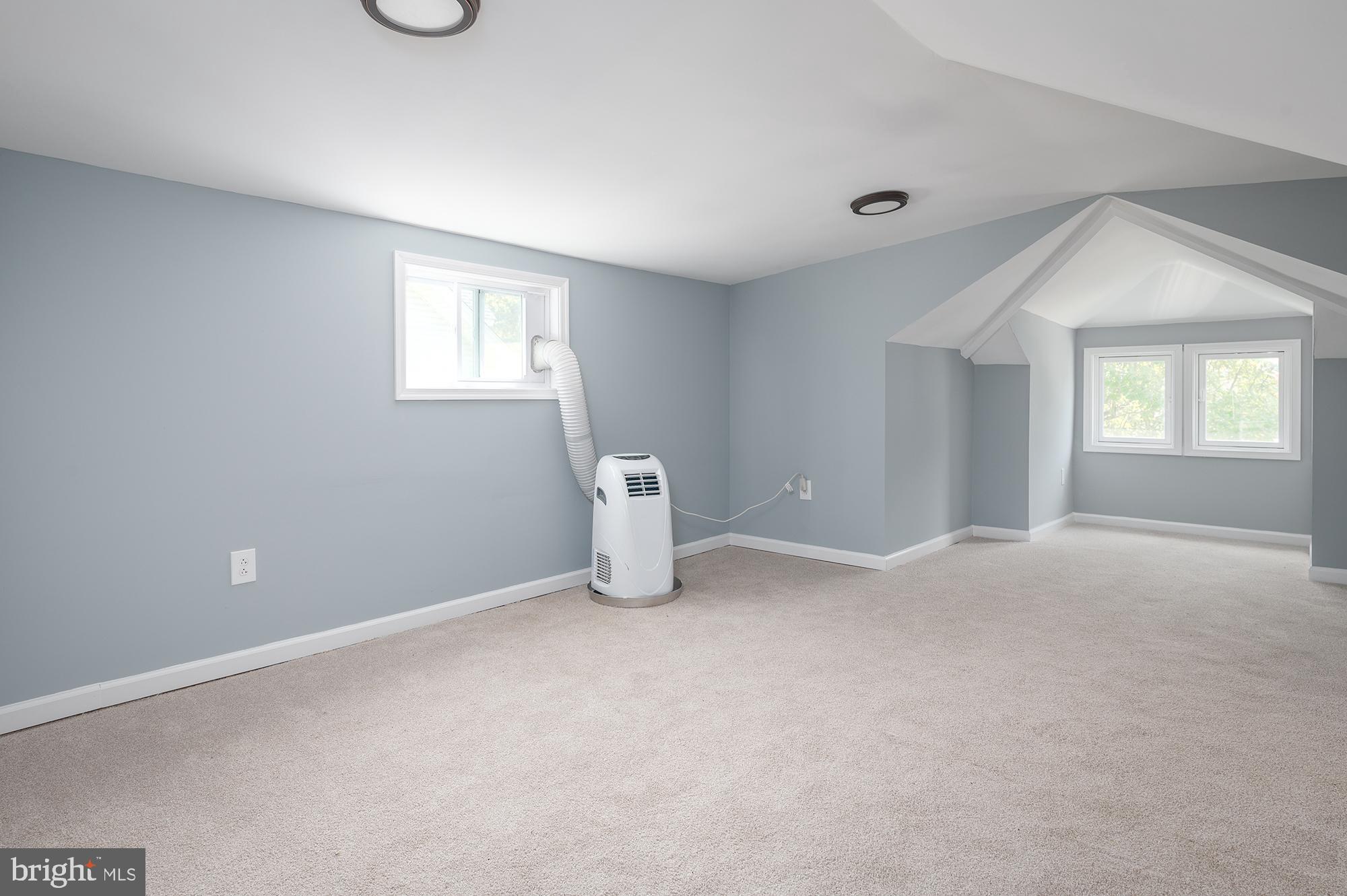 PARKVILLE - Residential