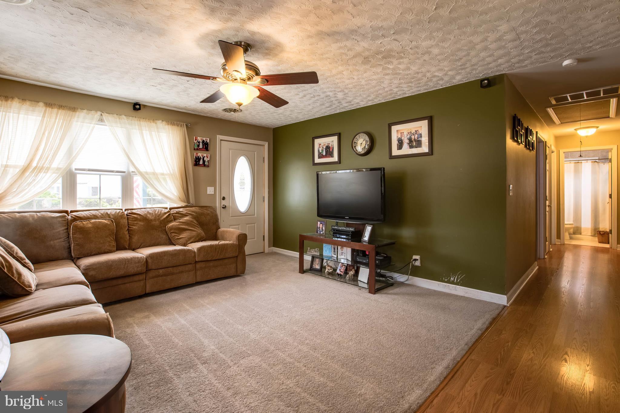 WOOD'S SUB LA PLATA - Residential