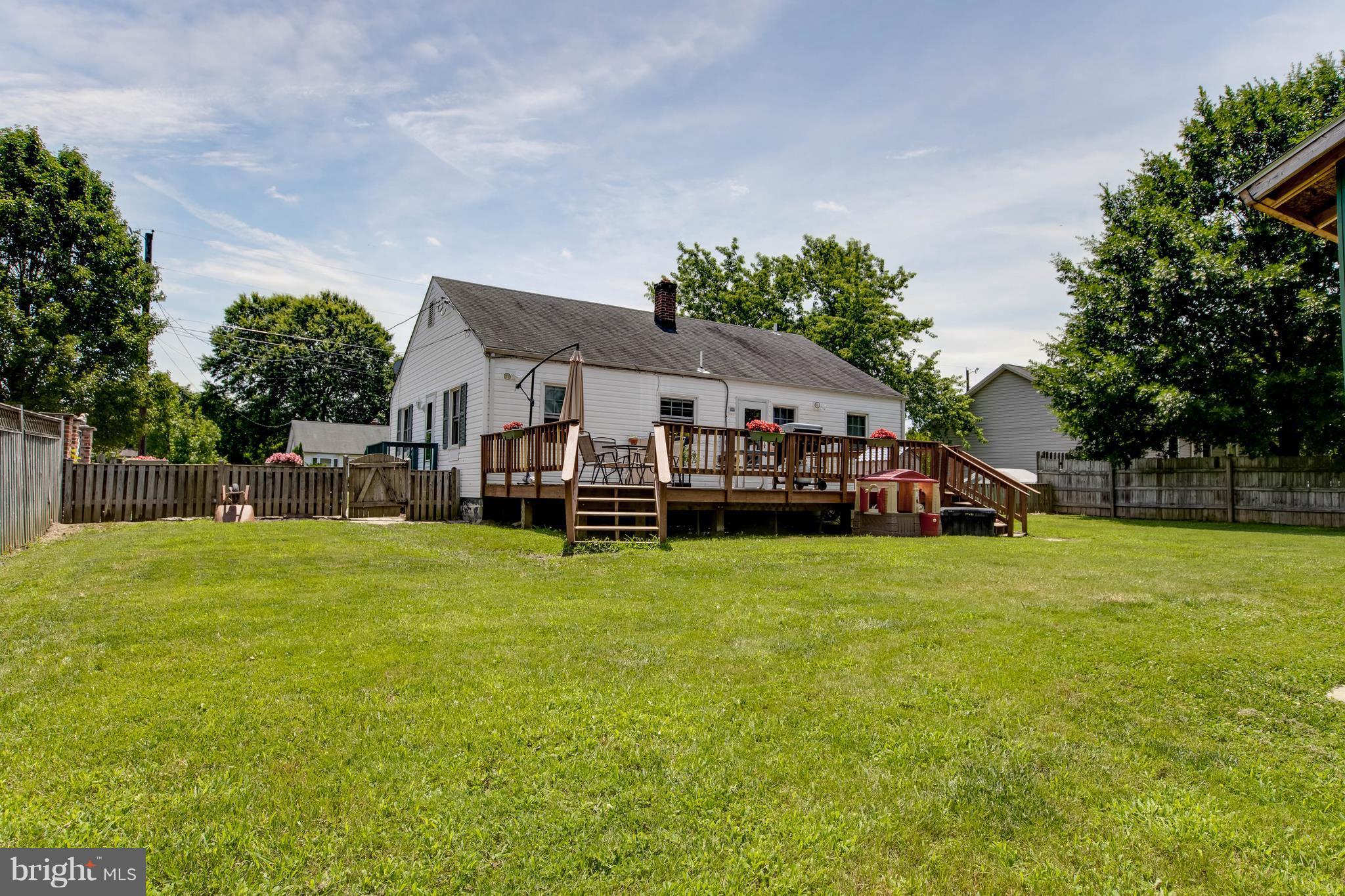 WOOD'S SUB LA PLATA - Residential