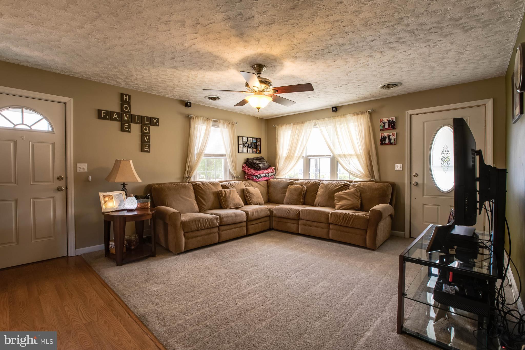 WOOD'S SUB LA PLATA - Residential