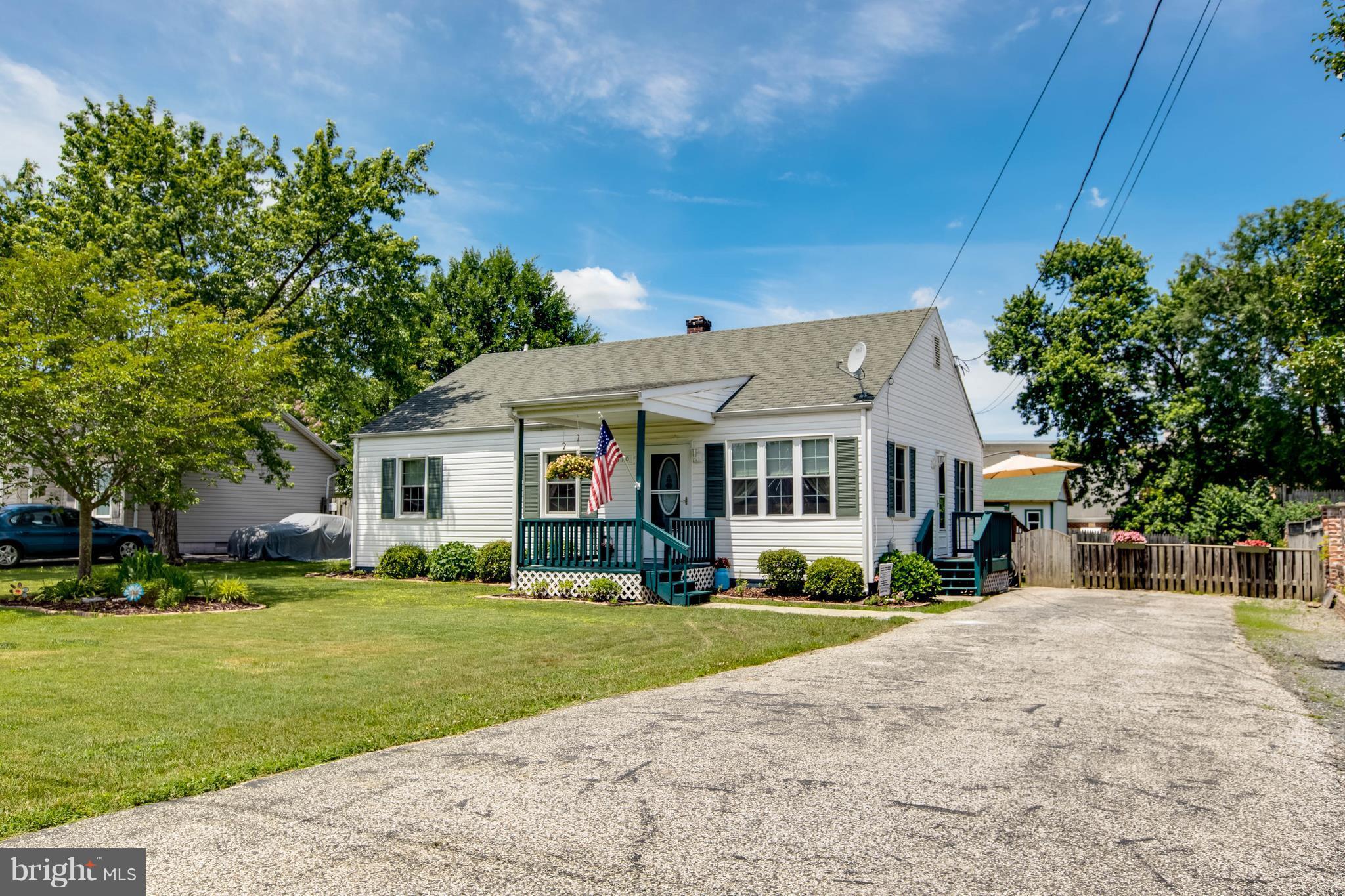 WOOD'S SUB LA PLATA - Residential