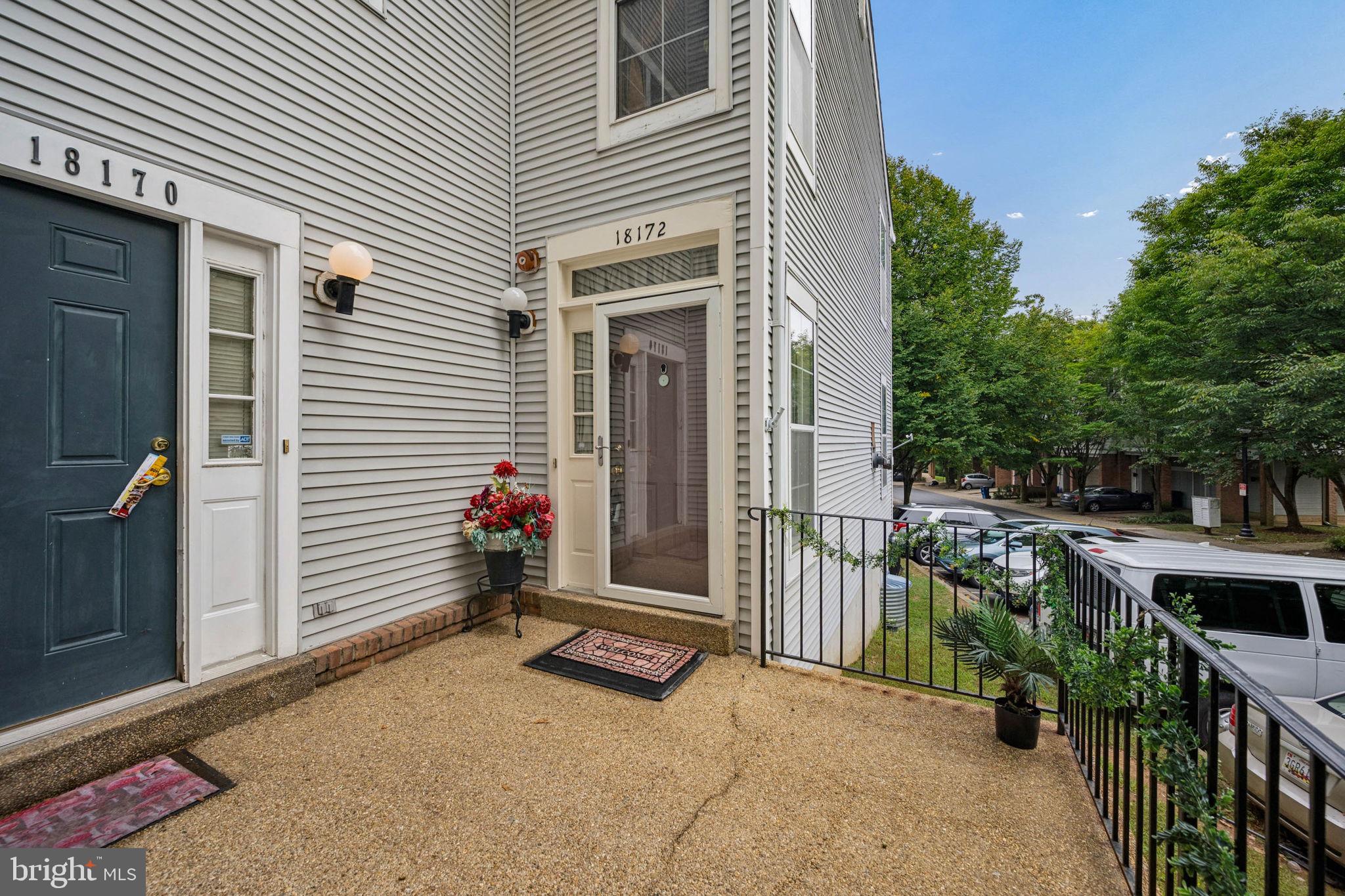 18172 ROYAL BONNET CIRCLE