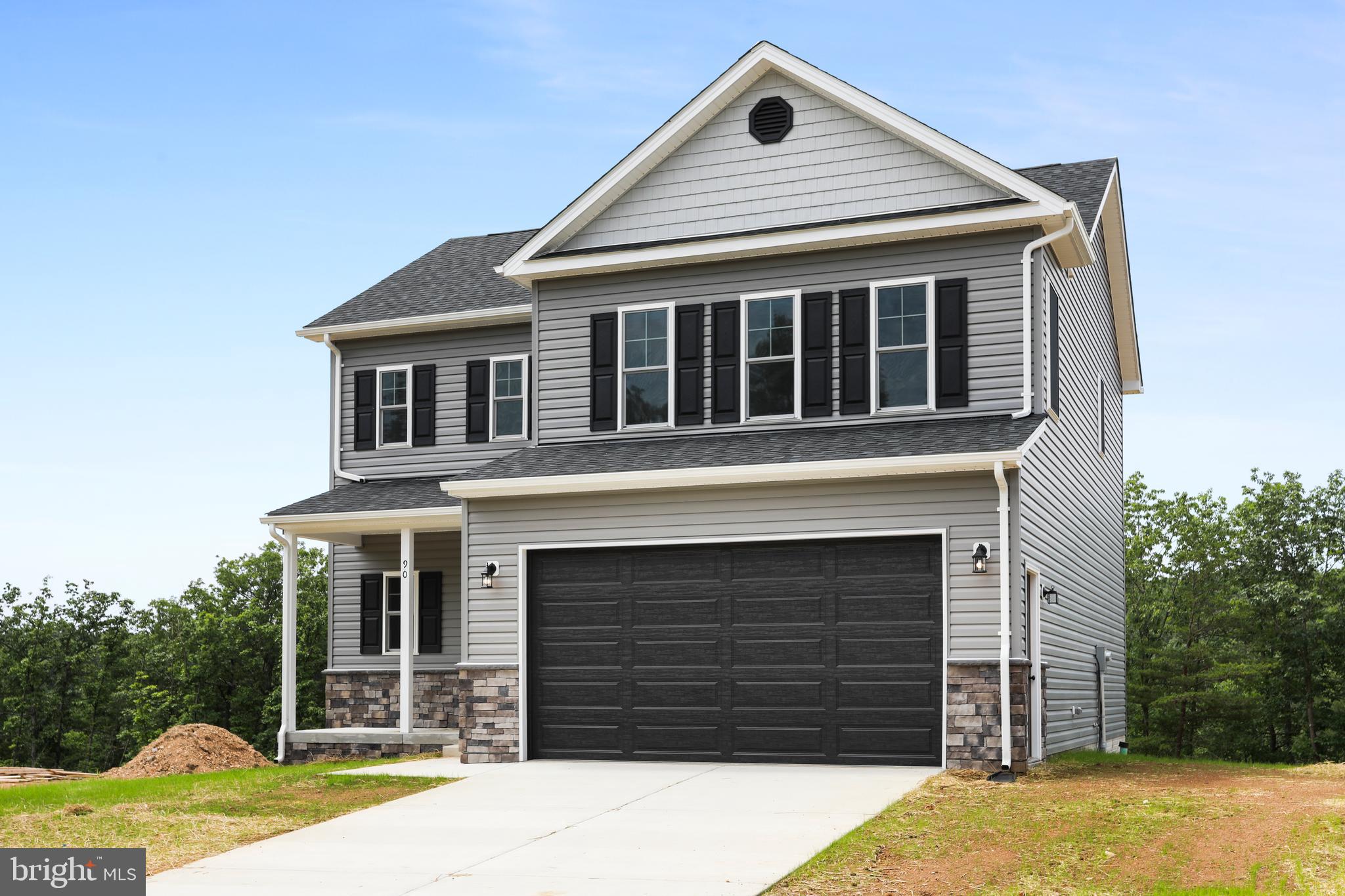 MIDDLE CREEK VISTAS - Residential