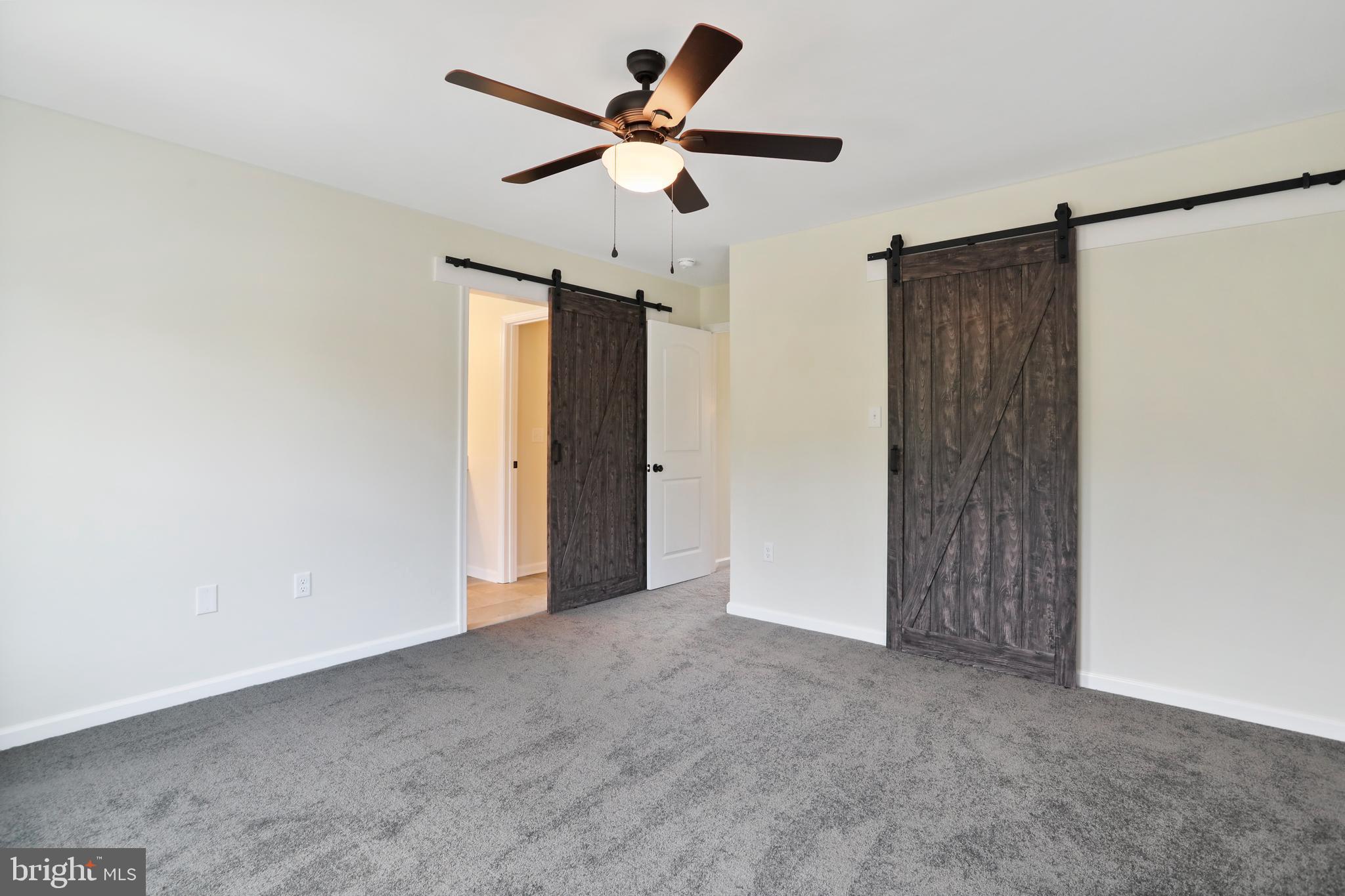 MIDDLE CREEK VISTAS - Residential