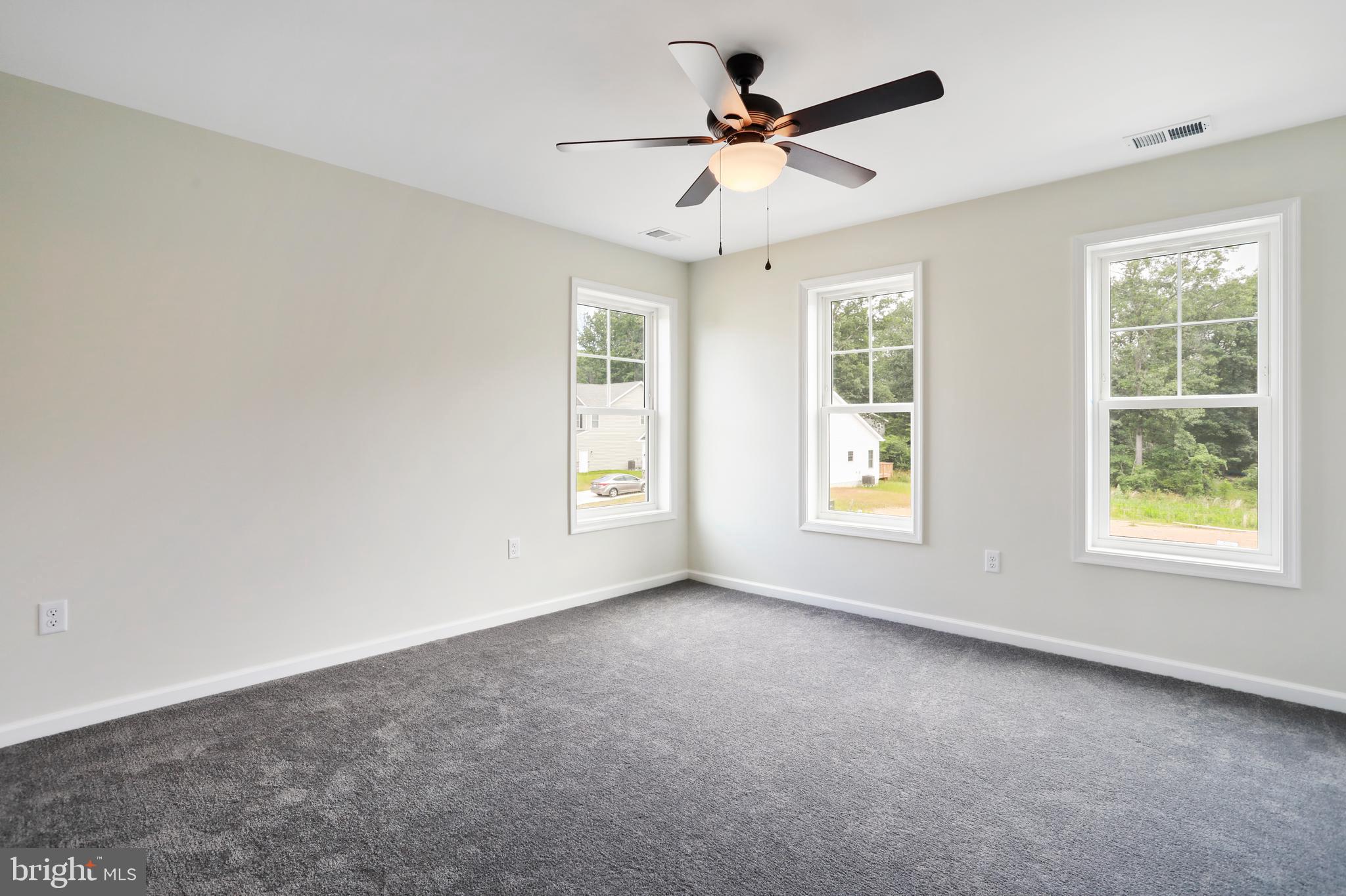 MIDDLE CREEK VISTAS - Residential