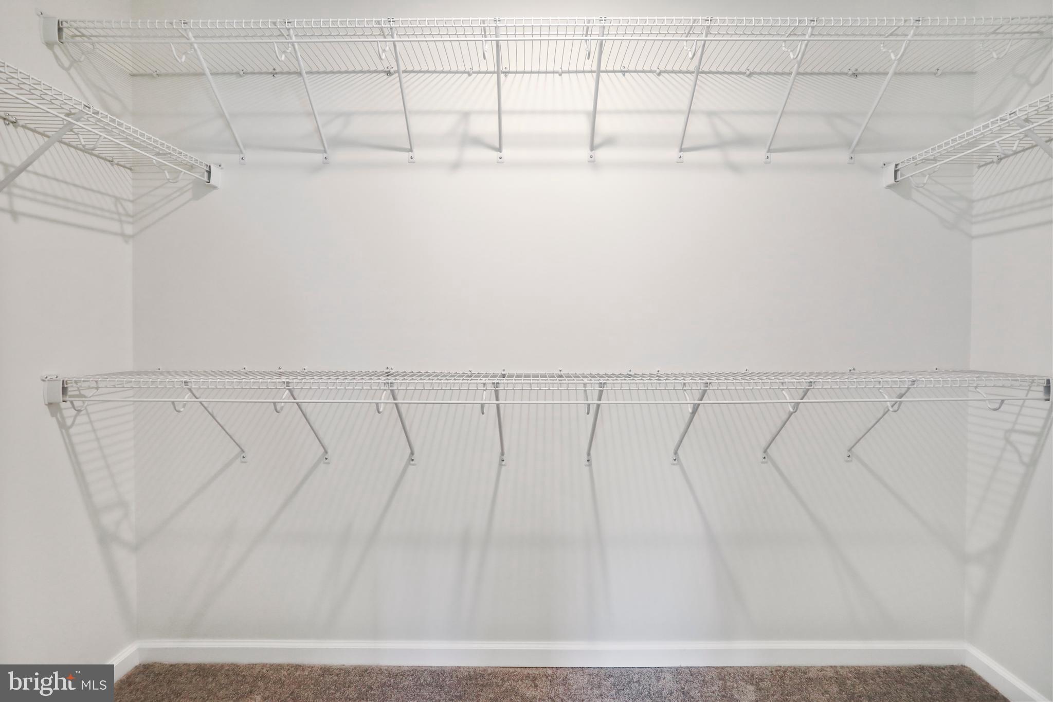 MIDDLE CREEK VISTAS - Residential