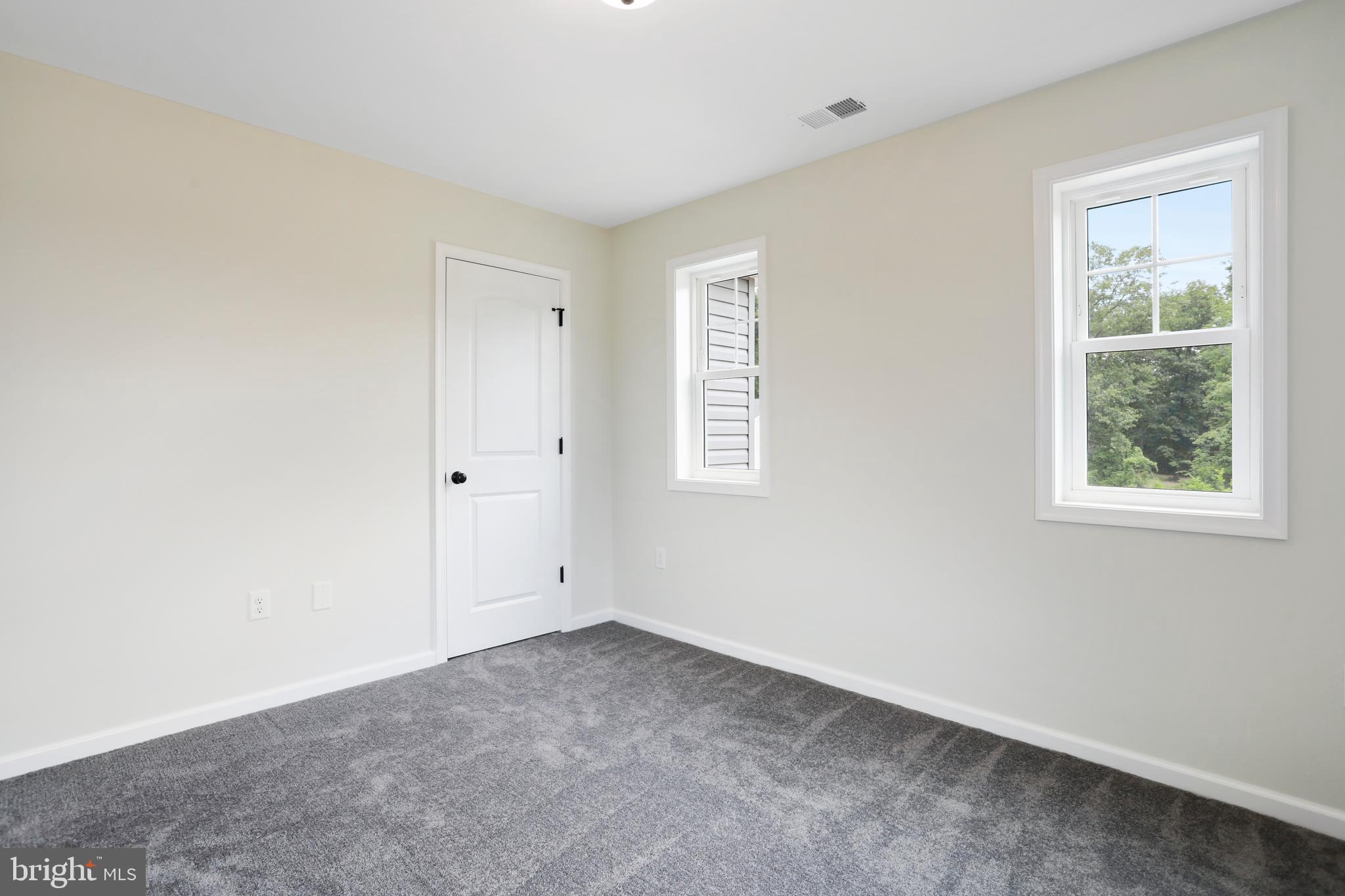 MIDDLE CREEK VISTAS - Residential