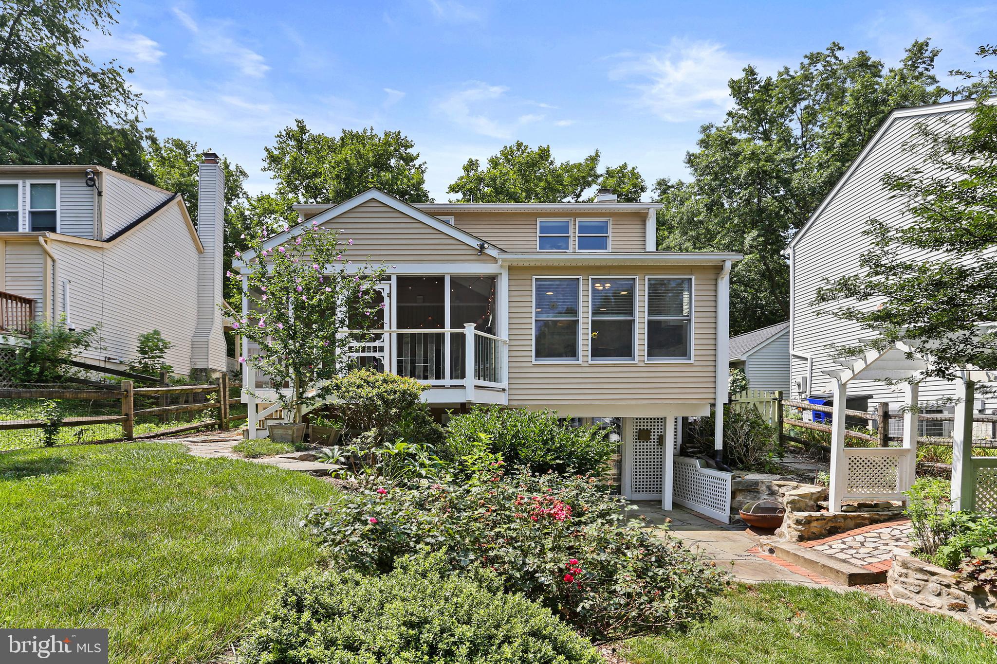 VILLAGE OF KINGS CONTRIVANCE - Residential