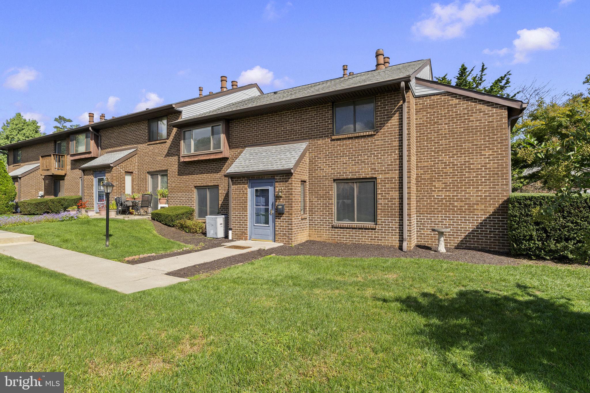 700 ARDMORE AVE 302