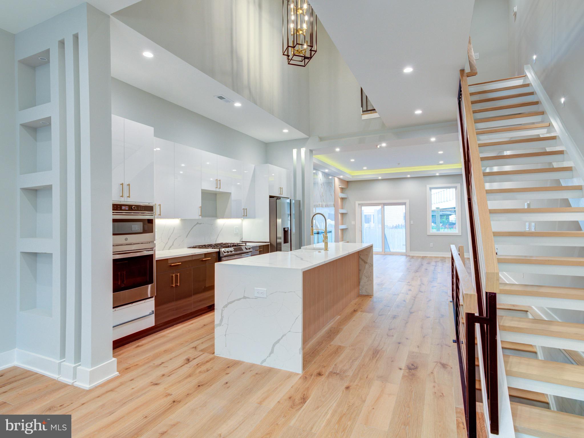 FISHTOWN - Residential