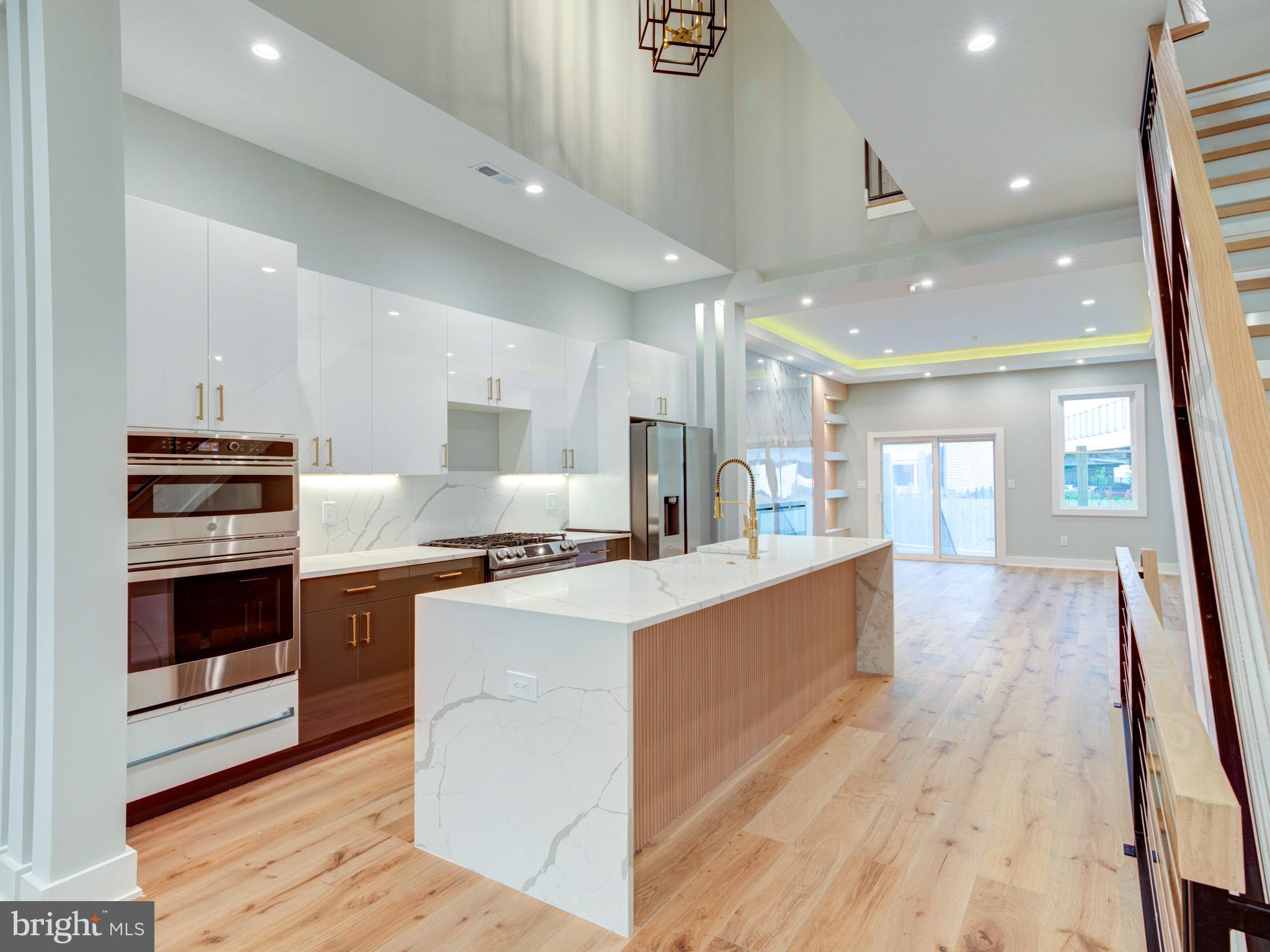 FISHTOWN - Residential