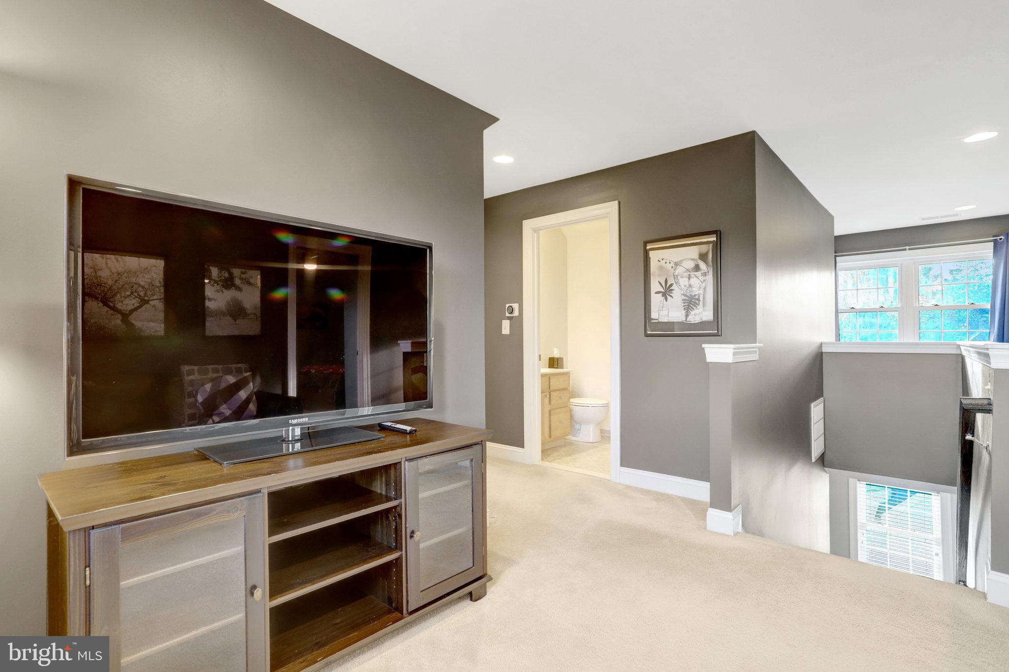 ALCOVA HEIGHTS - Residential