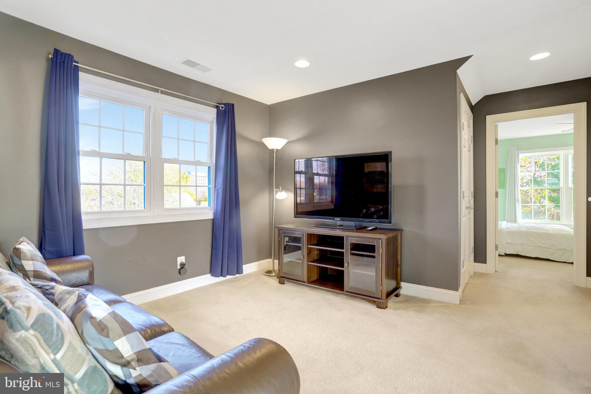 ALCOVA HEIGHTS - Residential