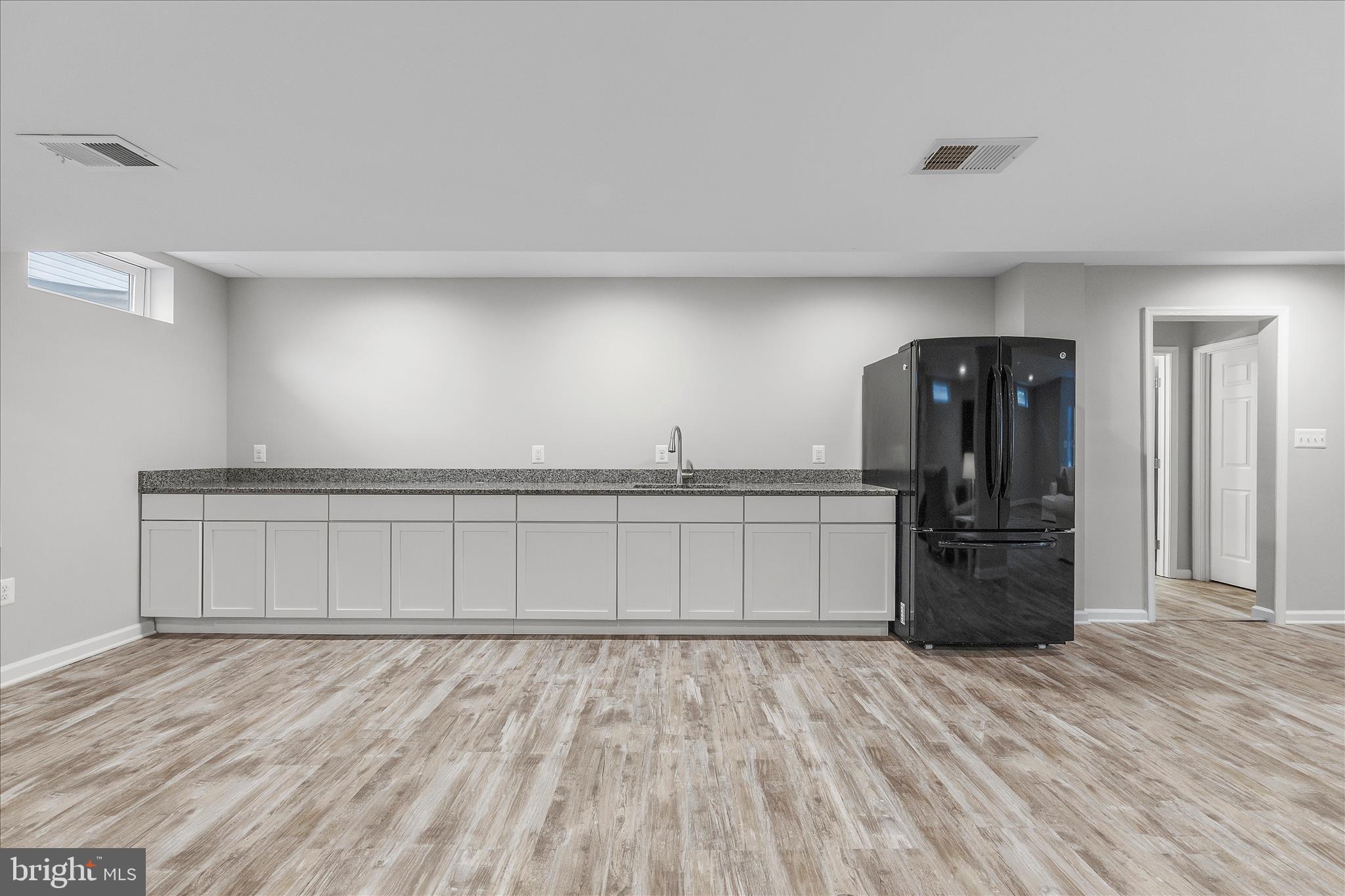 WAVERLY FARM - Residential